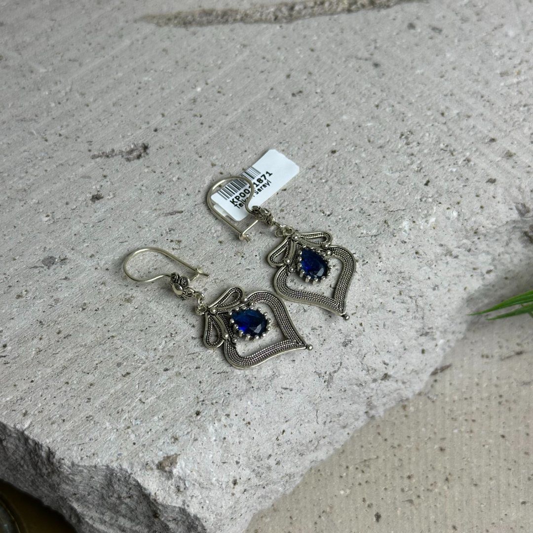 Yöresel Model Safir Taşlı Kalp Model 925 Ayar El İşçilikli Oksitli Telkari Kadın Küpe