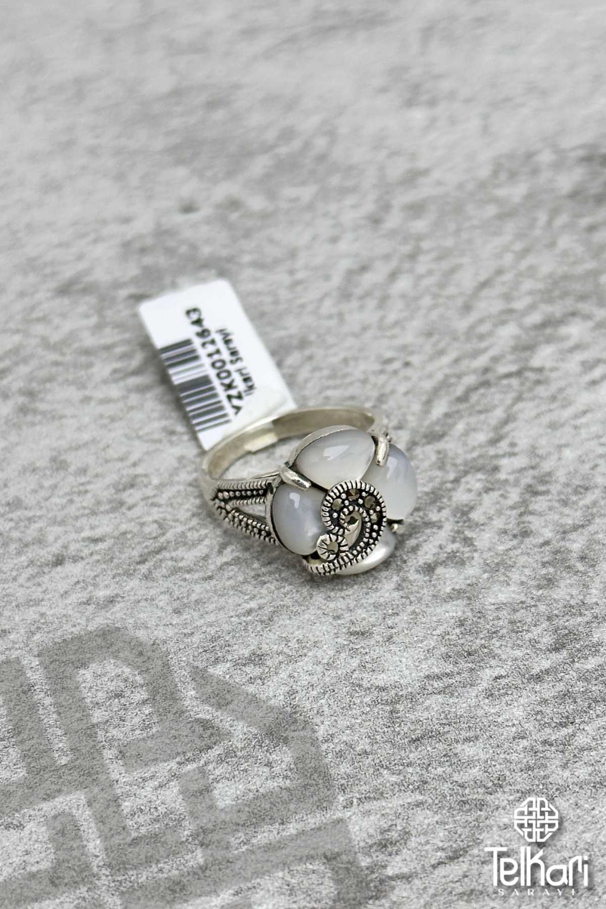 Yonca Model Sedef Taşlı Gümüş Markazit Yüzük
