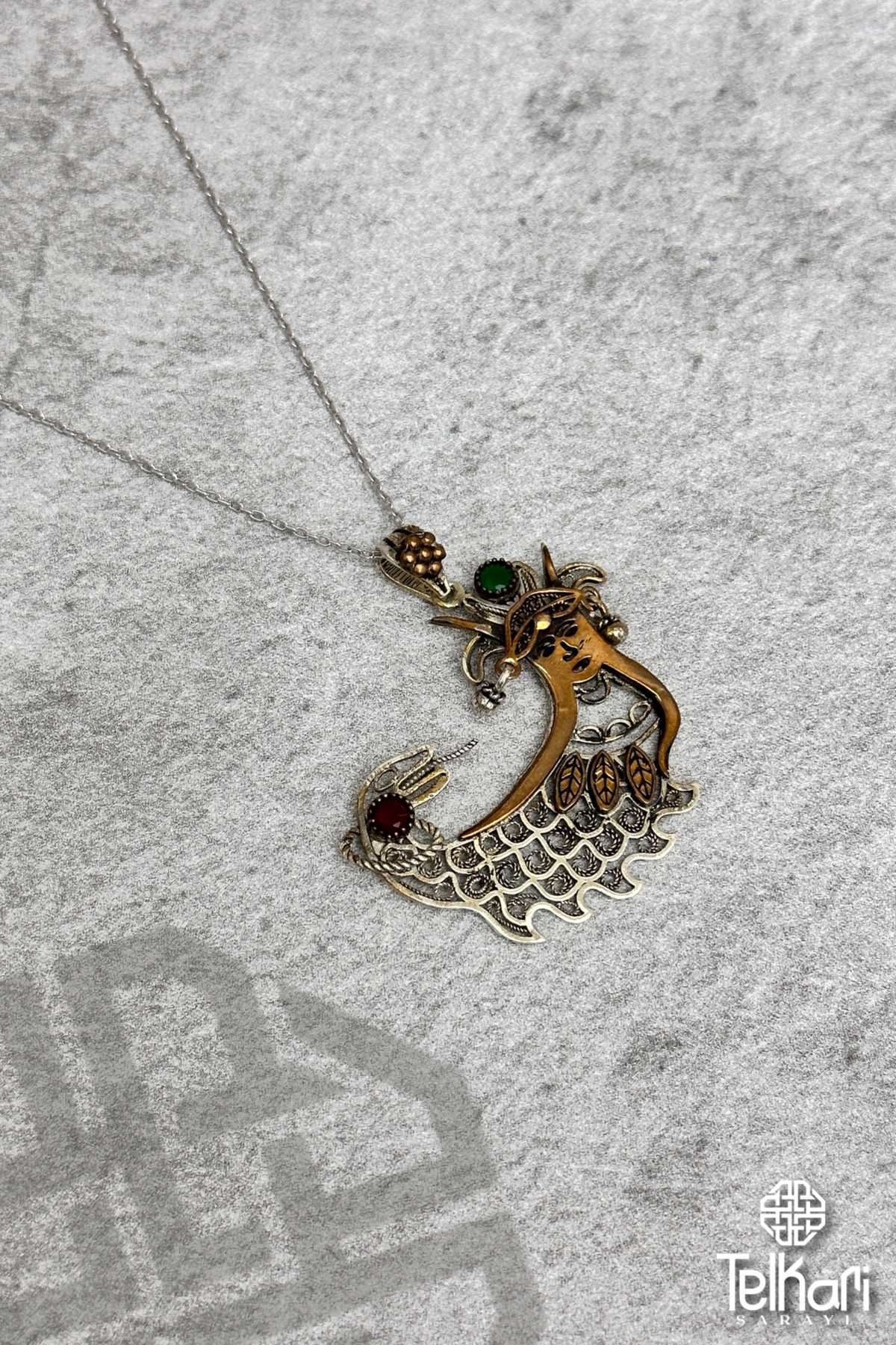 Orta Boy Şahmeran Oksitli Midyat Telkari Kolye
