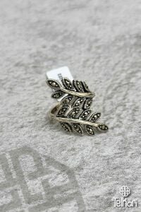 Yaprak Detaylı Taşlı Gümüş Markazit Yüzük