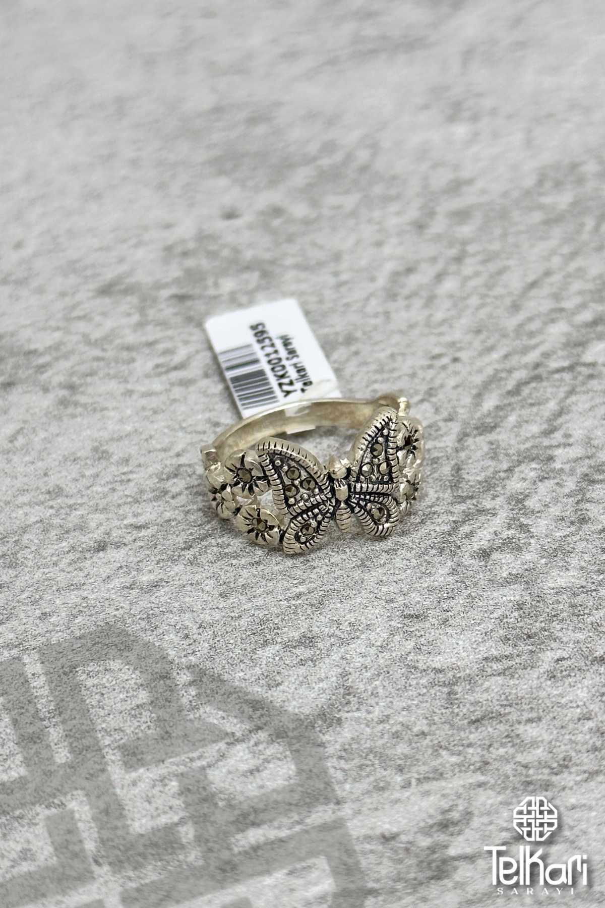 Kelebek Detaylı Taşlı Gümüş Markazit Yüzük