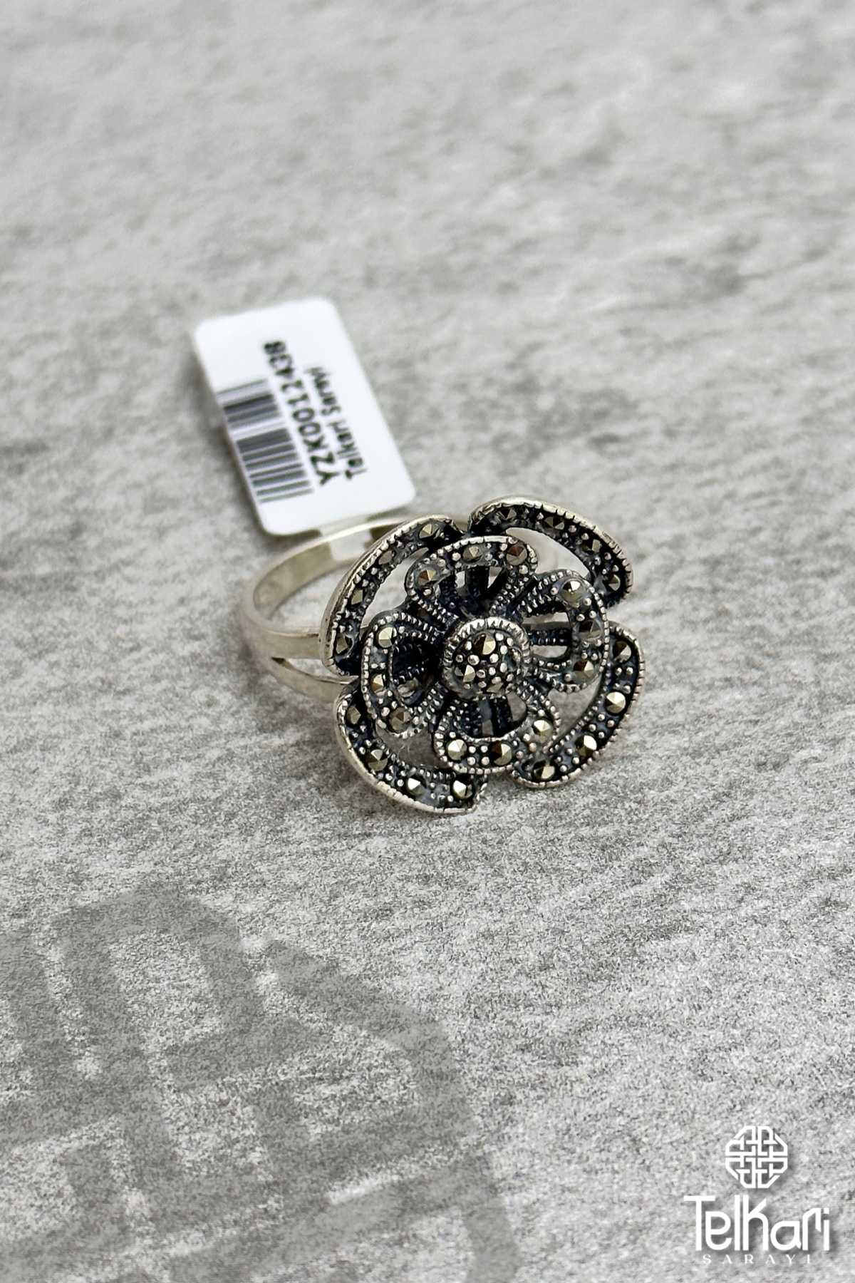 Çiçek Model Taşlı Gümüş Markazit Yüzük