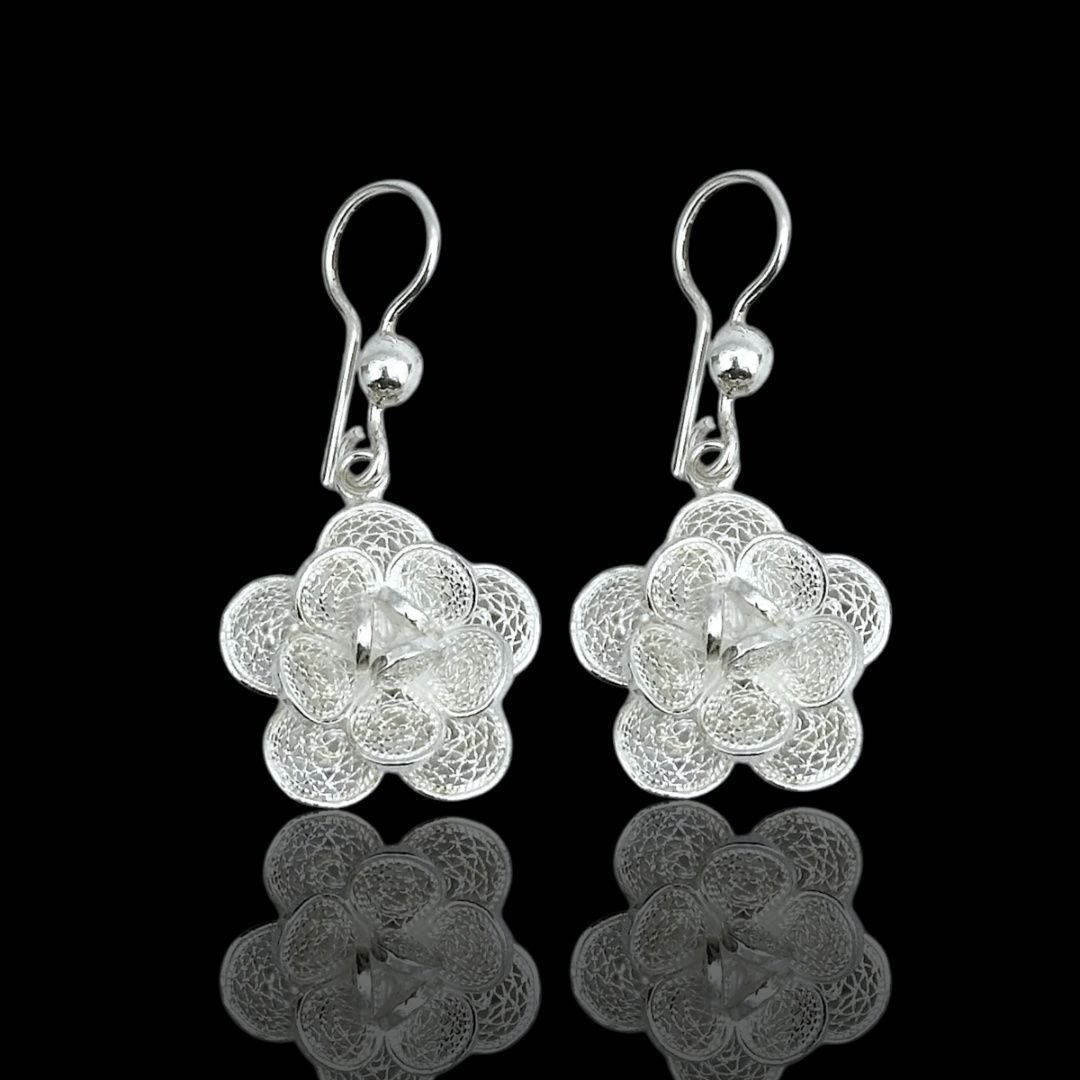 925 Ayar El İşçilikli Gül Model Telkari Gümüş Küpe