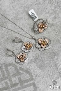 Çiçek Model Taşlı Gümüş Üçlü Set