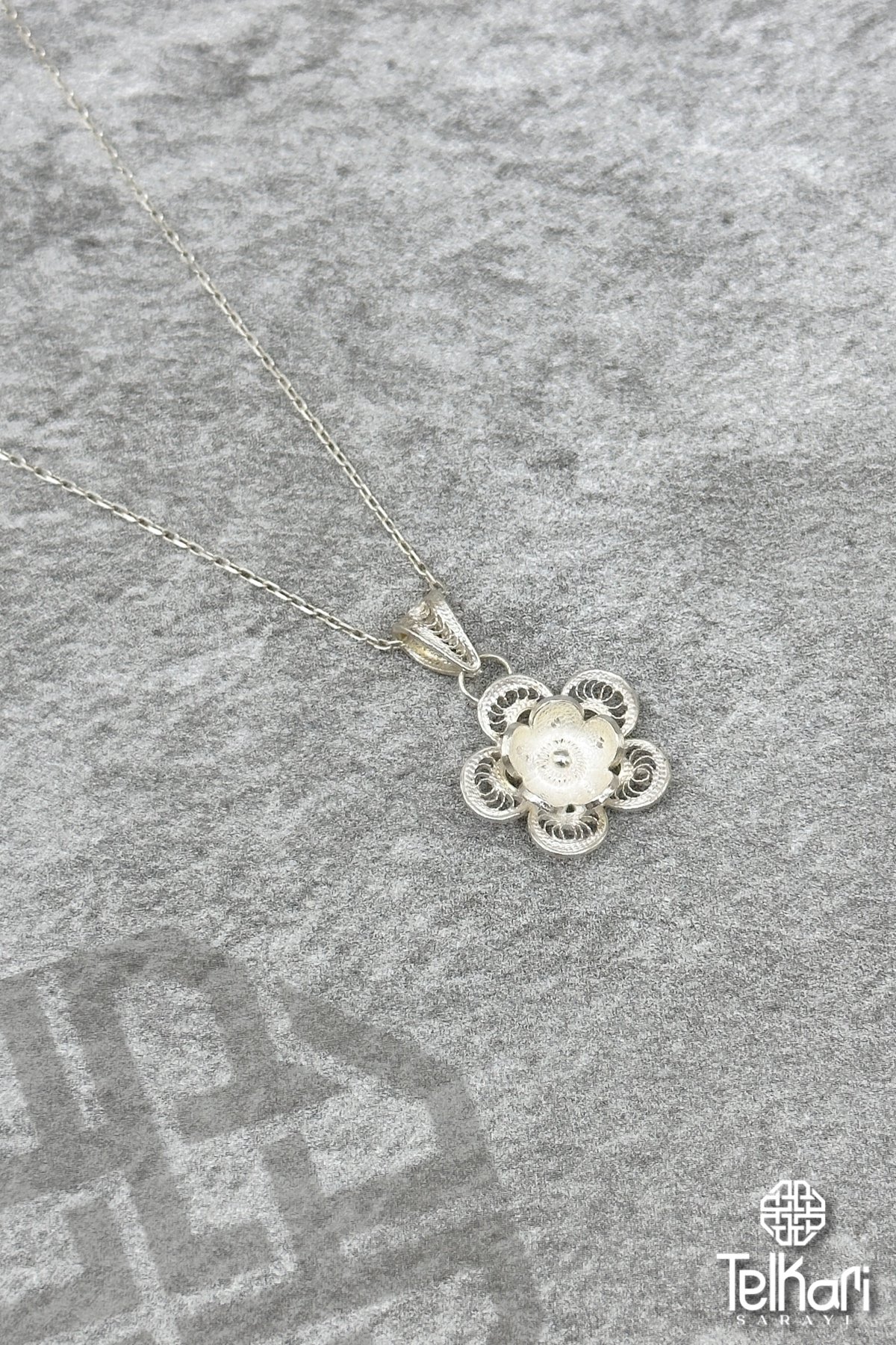 Papatya Model Gümüş Telkari Kolye