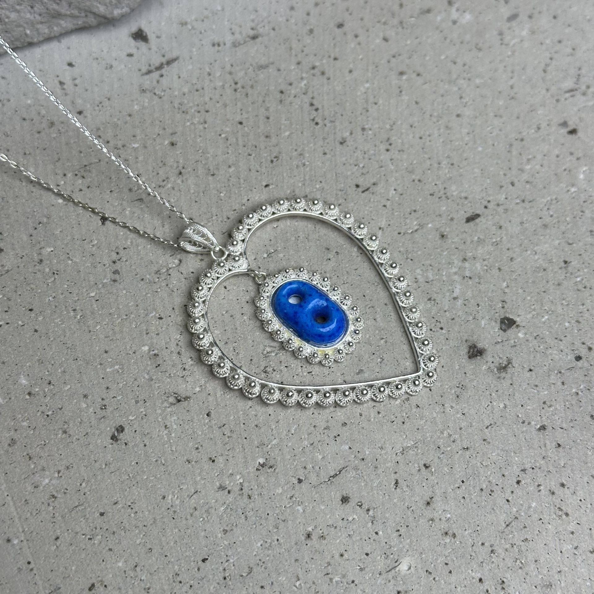 Süryani Nazarlıklı Kalpli Telkari Gümüş Kolye