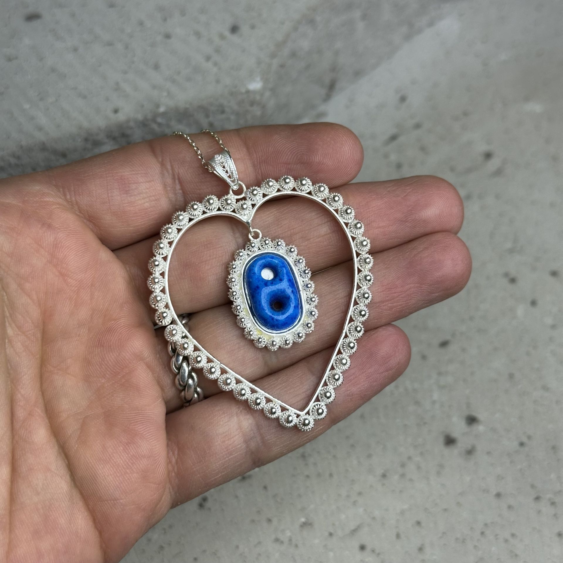 Süryani Nazarlıklı Kalpli Telkari Gümüş Kolye