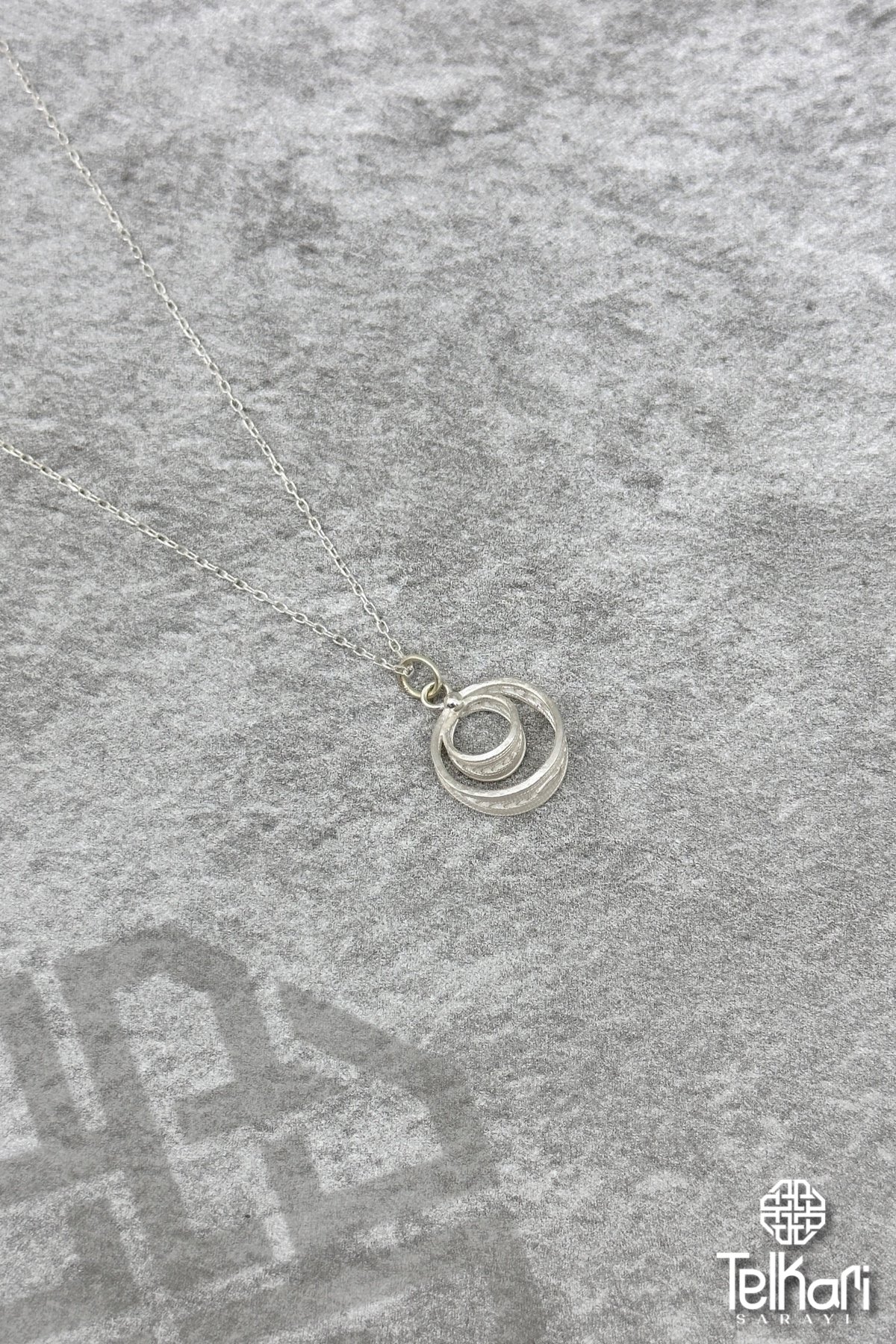 İç İçe Halka Gümüş Telkari Kolye