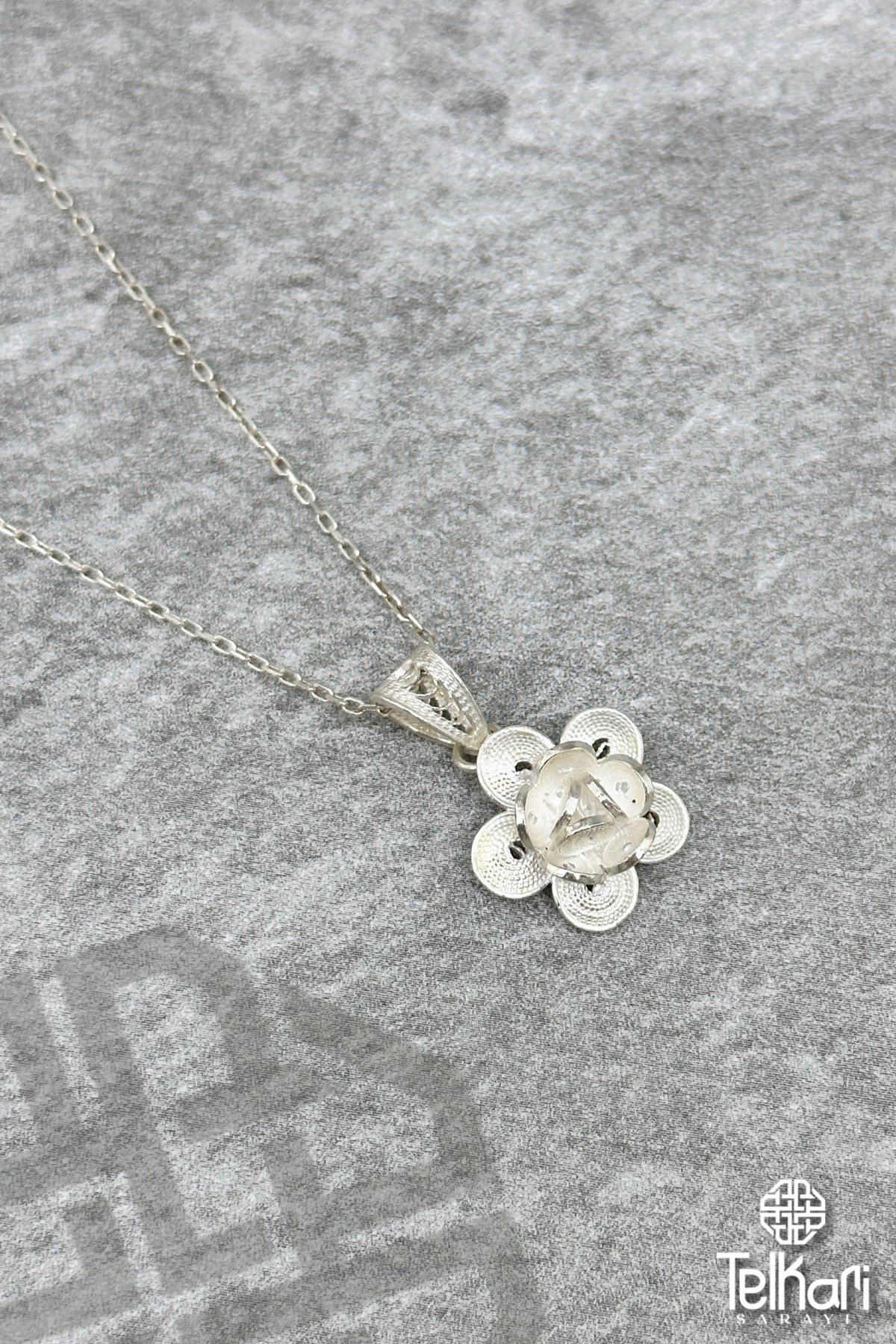 Papatya Model  Telkari  Kolye