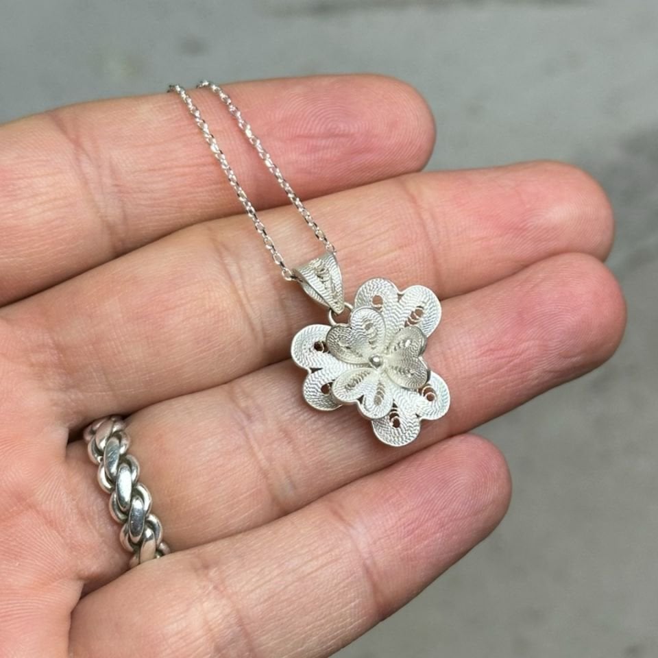 925 Ayar Gümüş Telkari Üç Yapraklı Çiçek Kolye