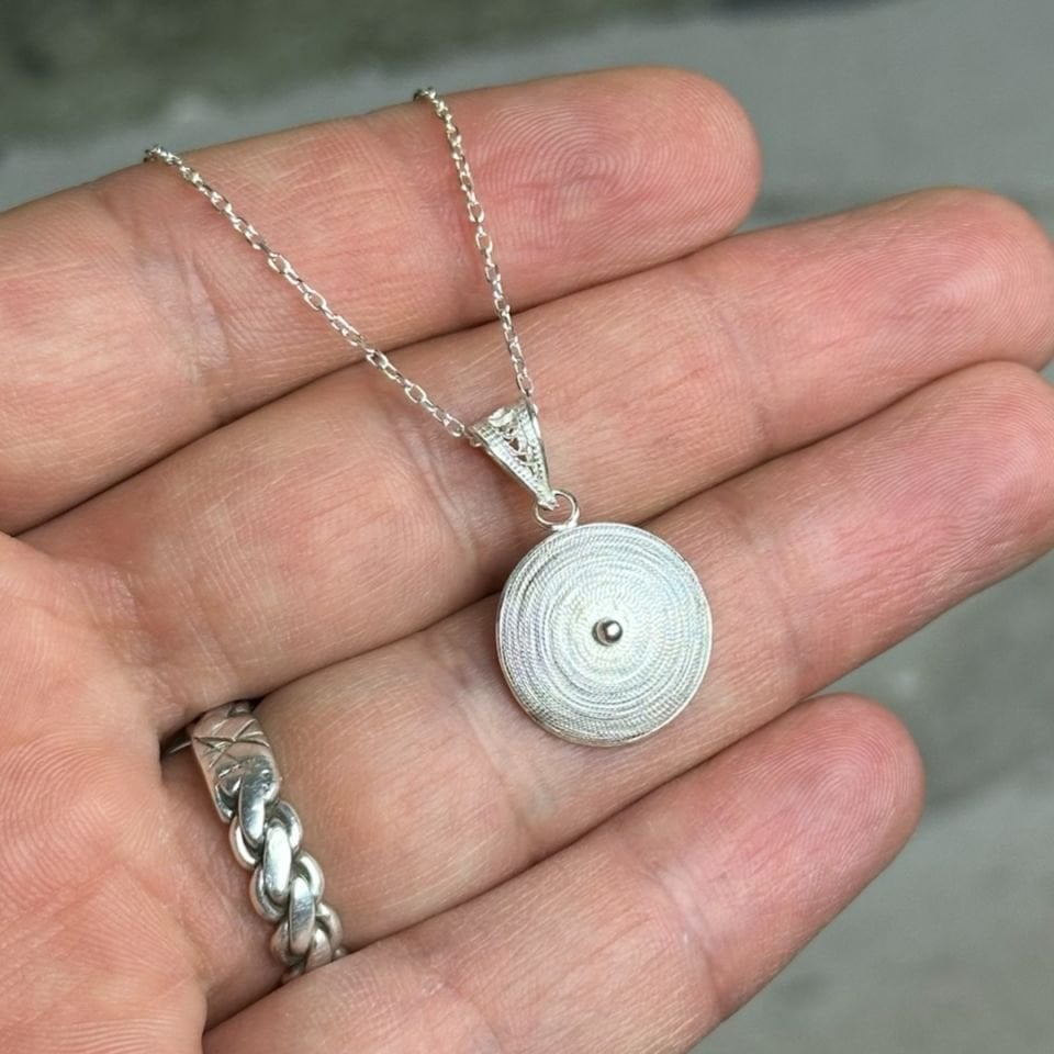 925 Ayar Gümüş El İşçilikli Yuvarlak Hasır Model Telkari Kolye