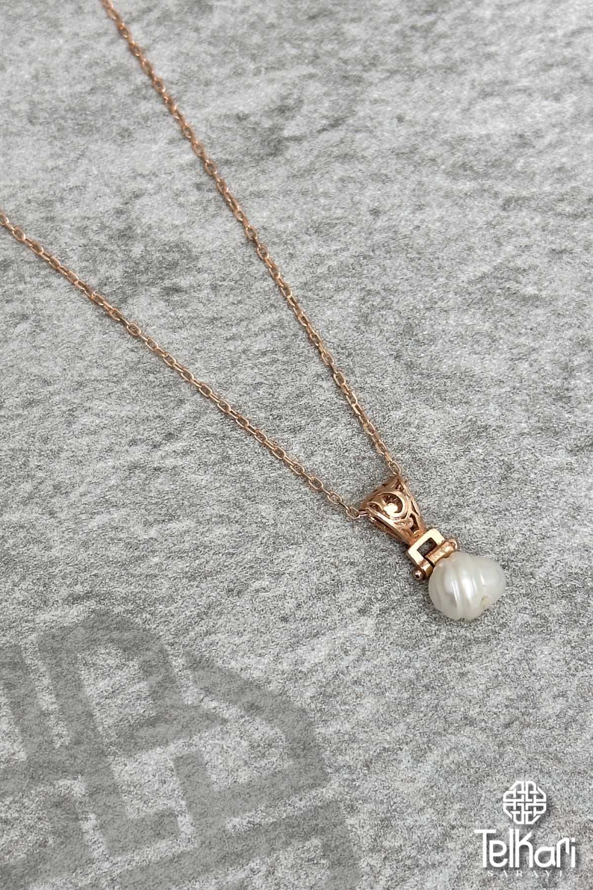 İnci Taşlı Rose Gümüş Kolye