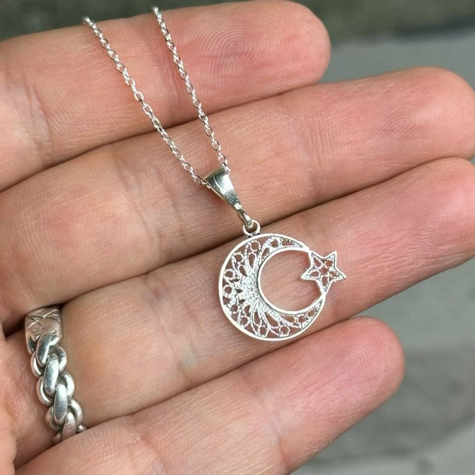 Ay Yıldız İşlemeli 925 Ayar Telkari Gümüş Kolye