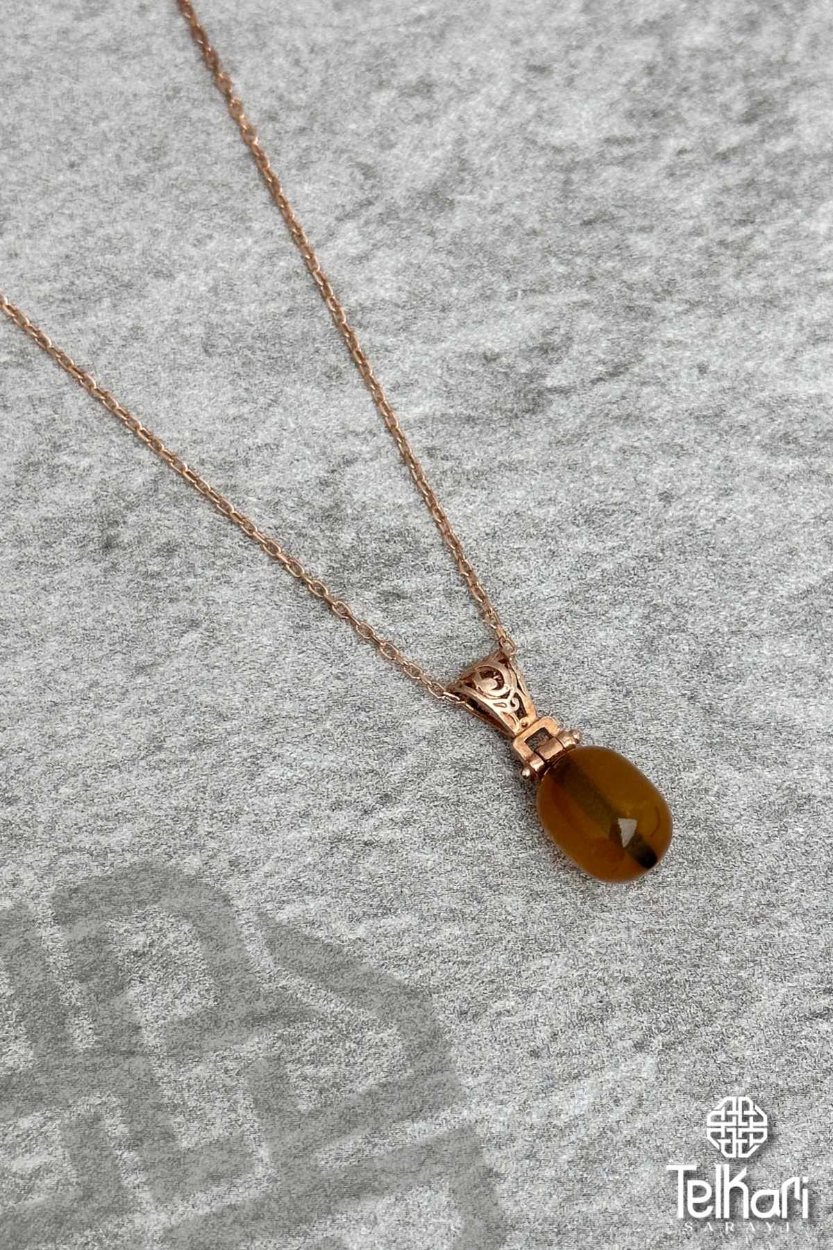 Sıkma Kehribar Taşlı Rose Gümüş Kolye