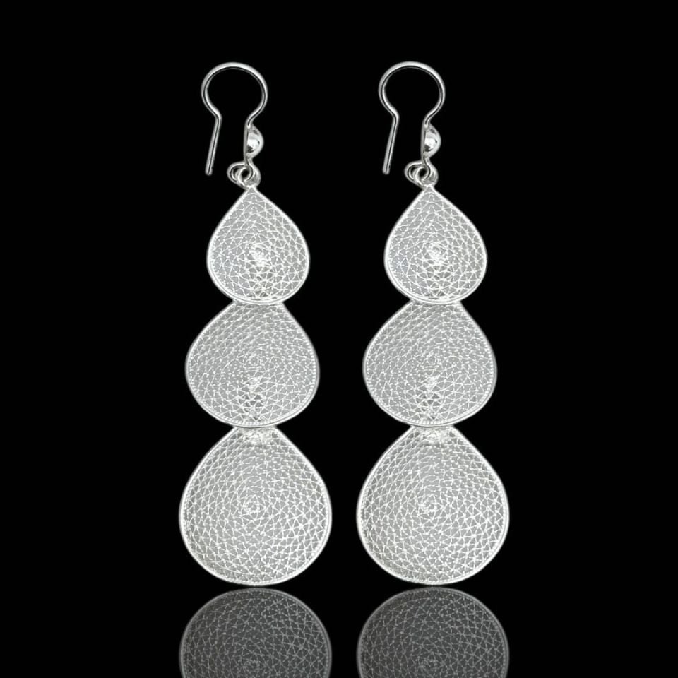 925 Ayar Damla Model Sallantılı Uzun Telkari Gümüş Küpe