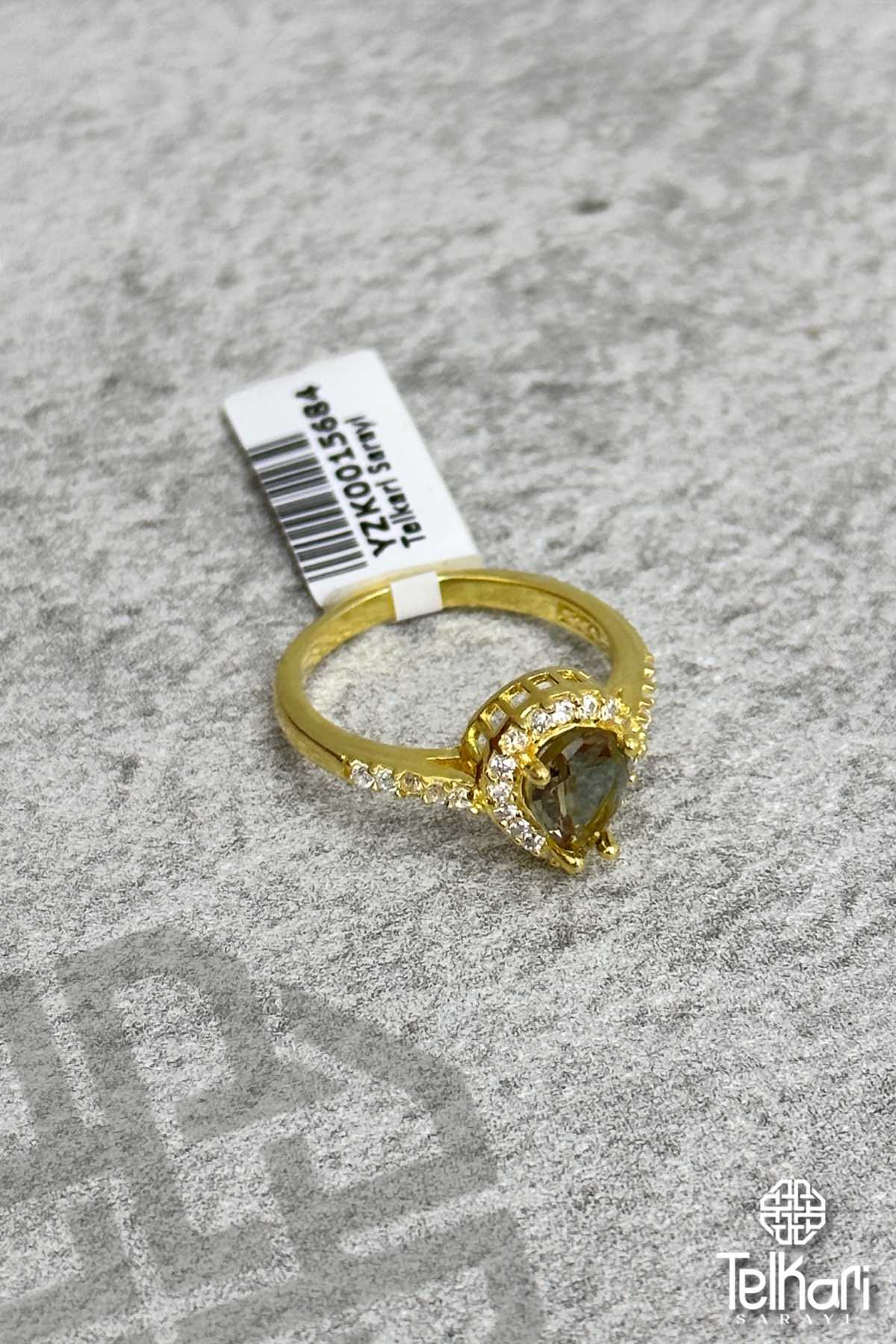 Küçük Boyut Damla Model Renk Değiştiren Sultan Taşlı Gold Gümüş Yüzük