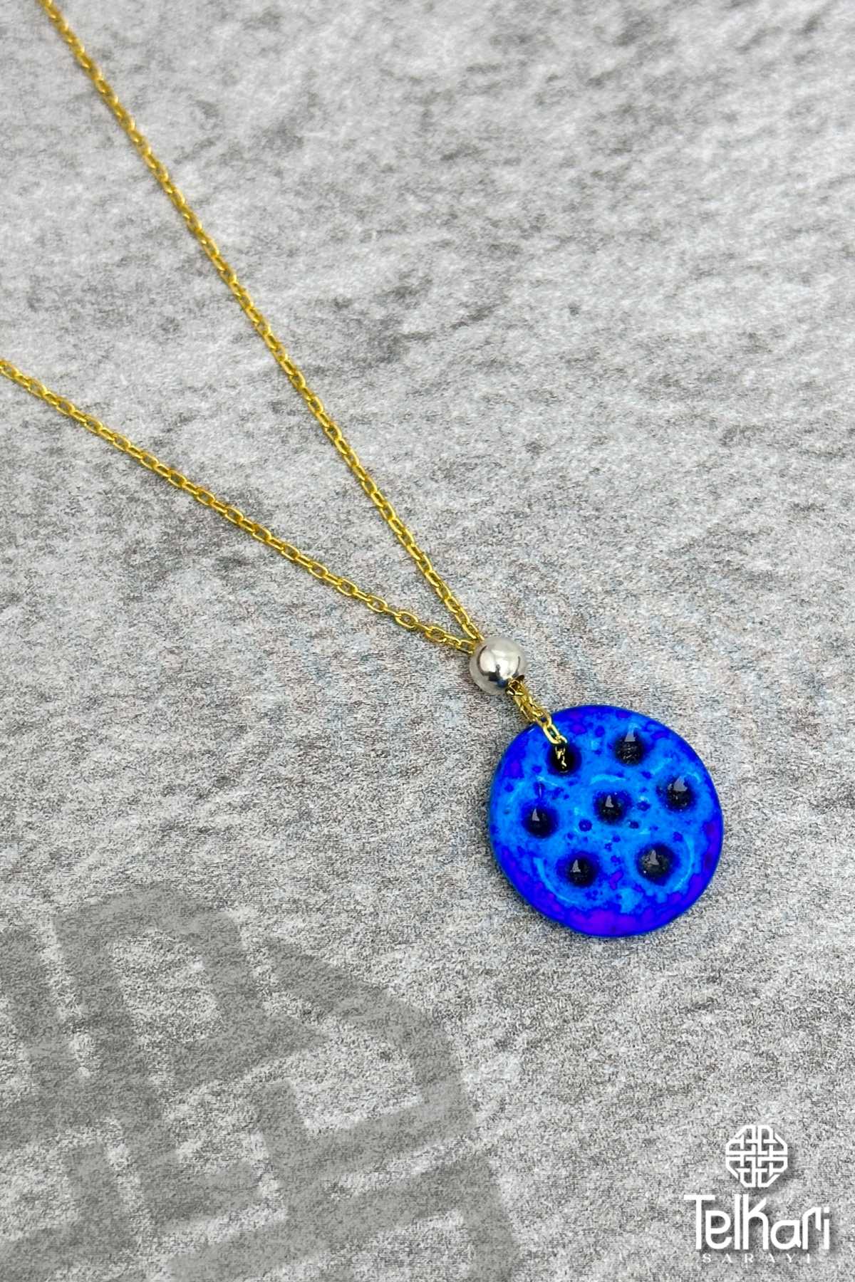 Gold Zincirli Yedi Gözlü Firuze Taşlı Gümüş Kolye