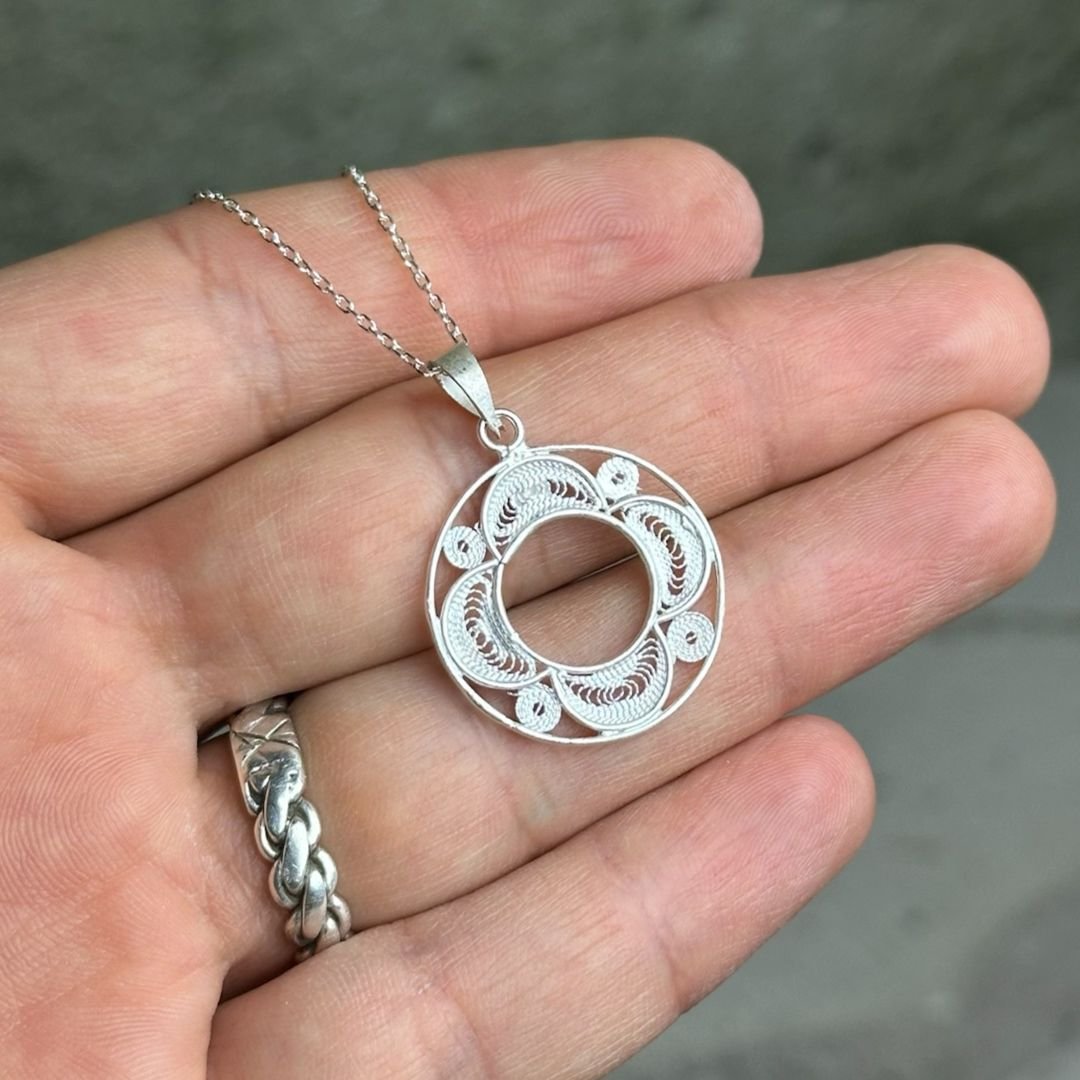 925 Ayar Halka Model Telkari Gümüş Kolye