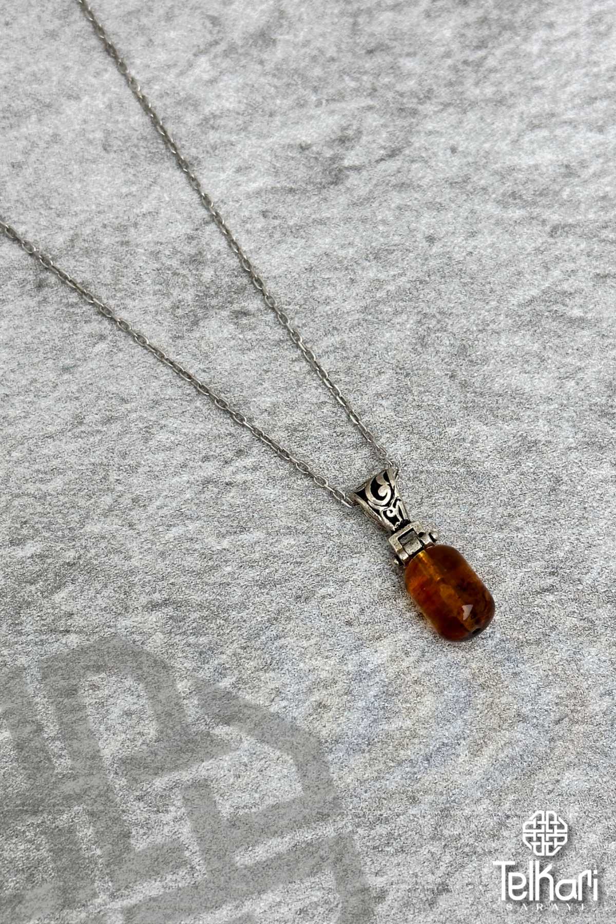 Damla Kehribar Taşlı Gümüş Kolye