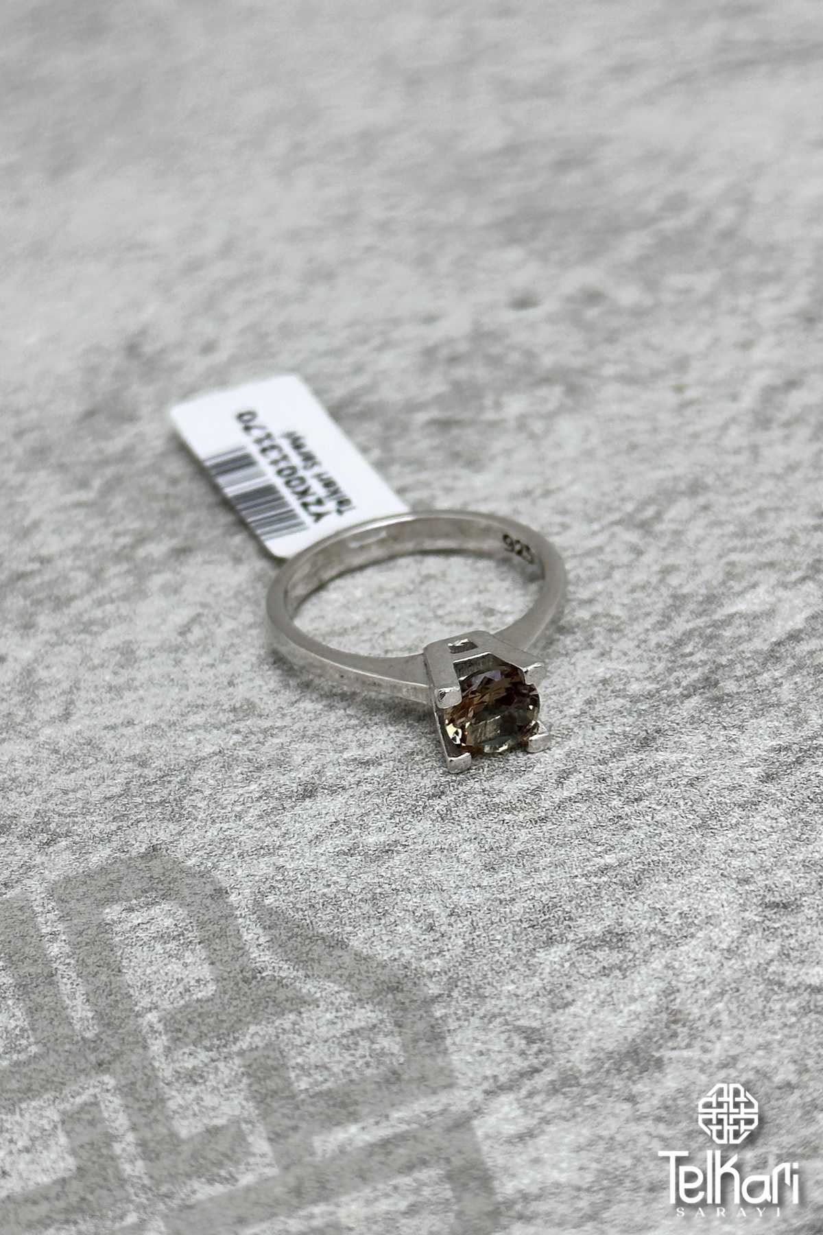 Tektaş Model Zarif Sultan Taşlı Gümüş Yüzük