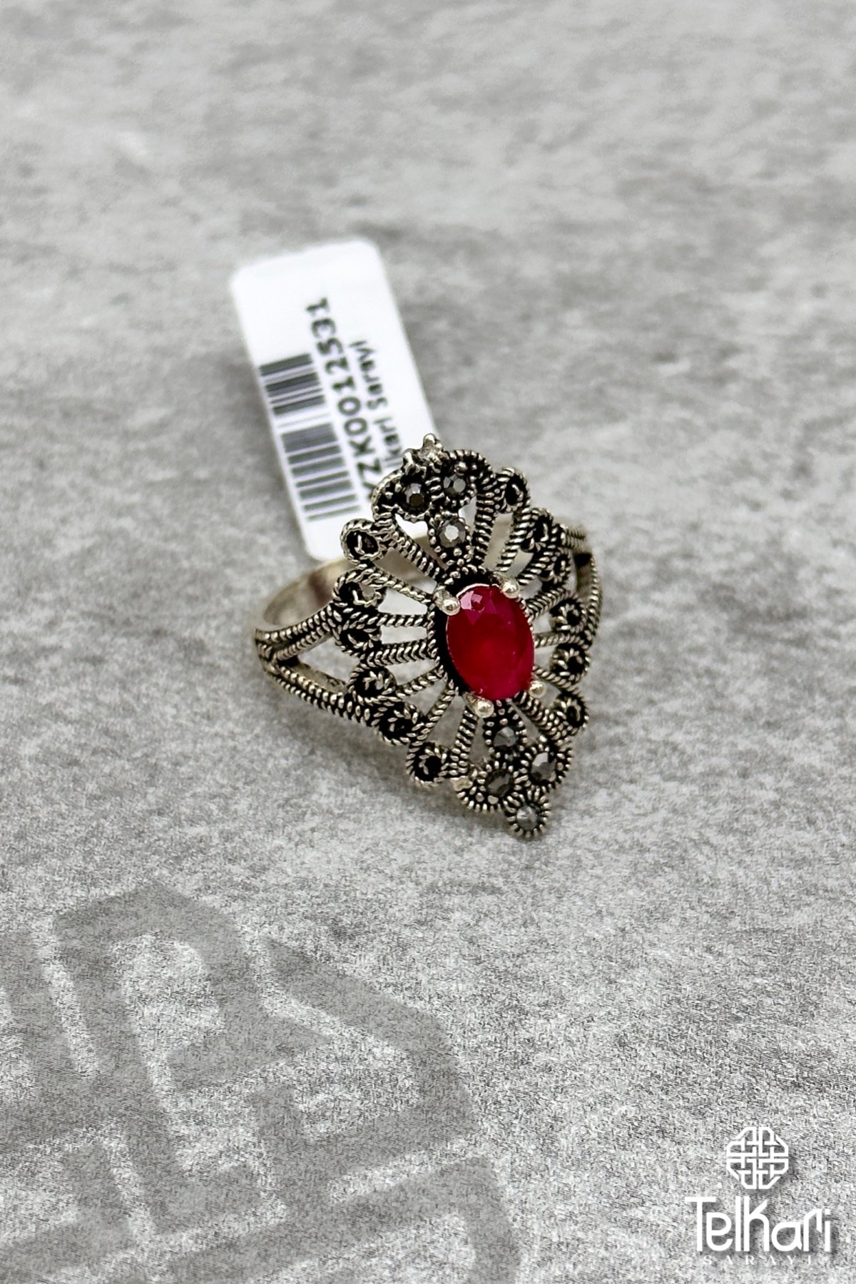 Özel Seri Kök Yakut Taşlı Gümüş Markazit Yüzük