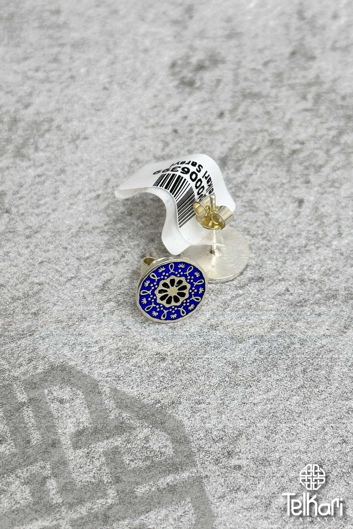 Çiçek Motifli Mine İşlemeli Midyat Hasırı Gümüş Küpe