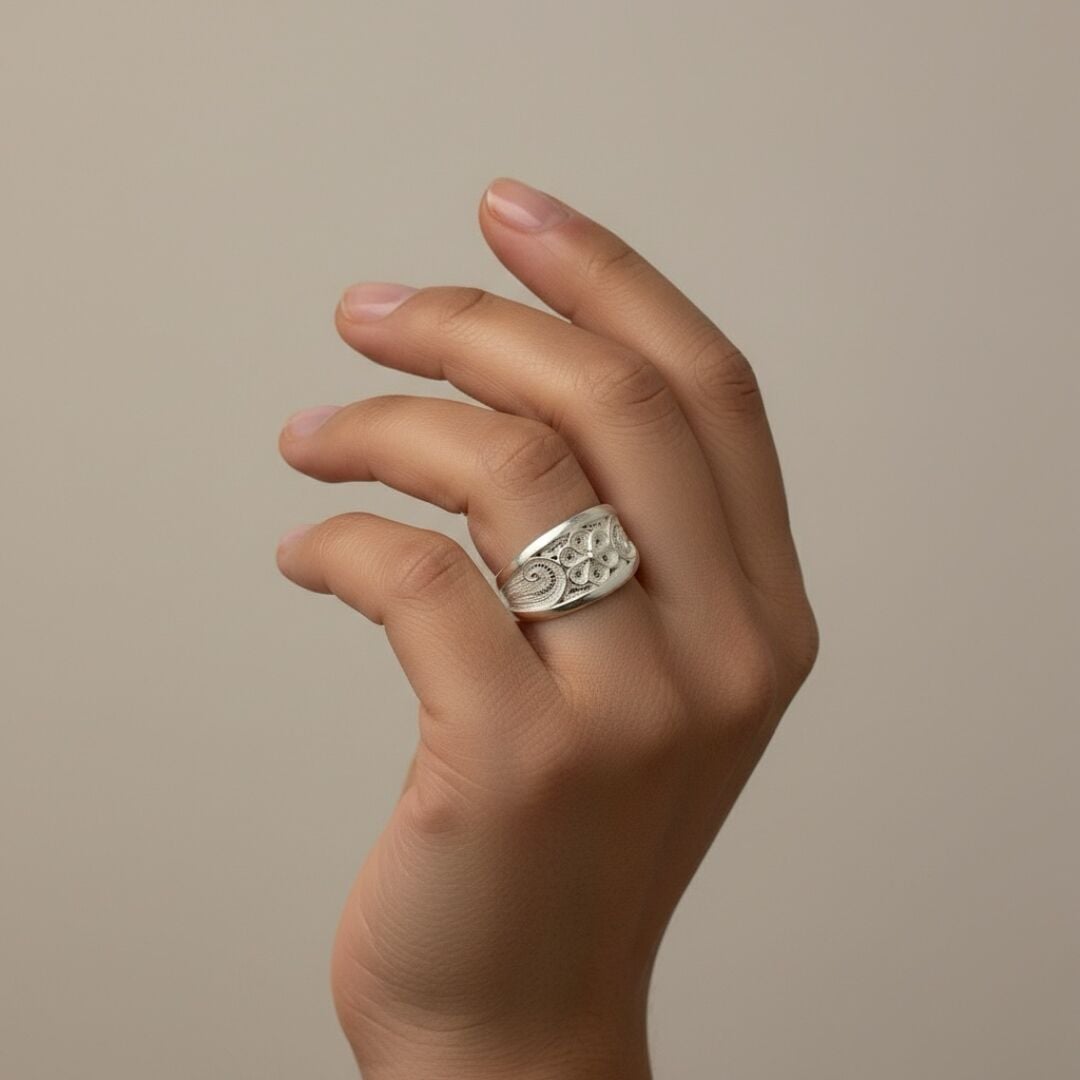 Çiçek Desenli Telkari Elişi Gümüş Yüzük
