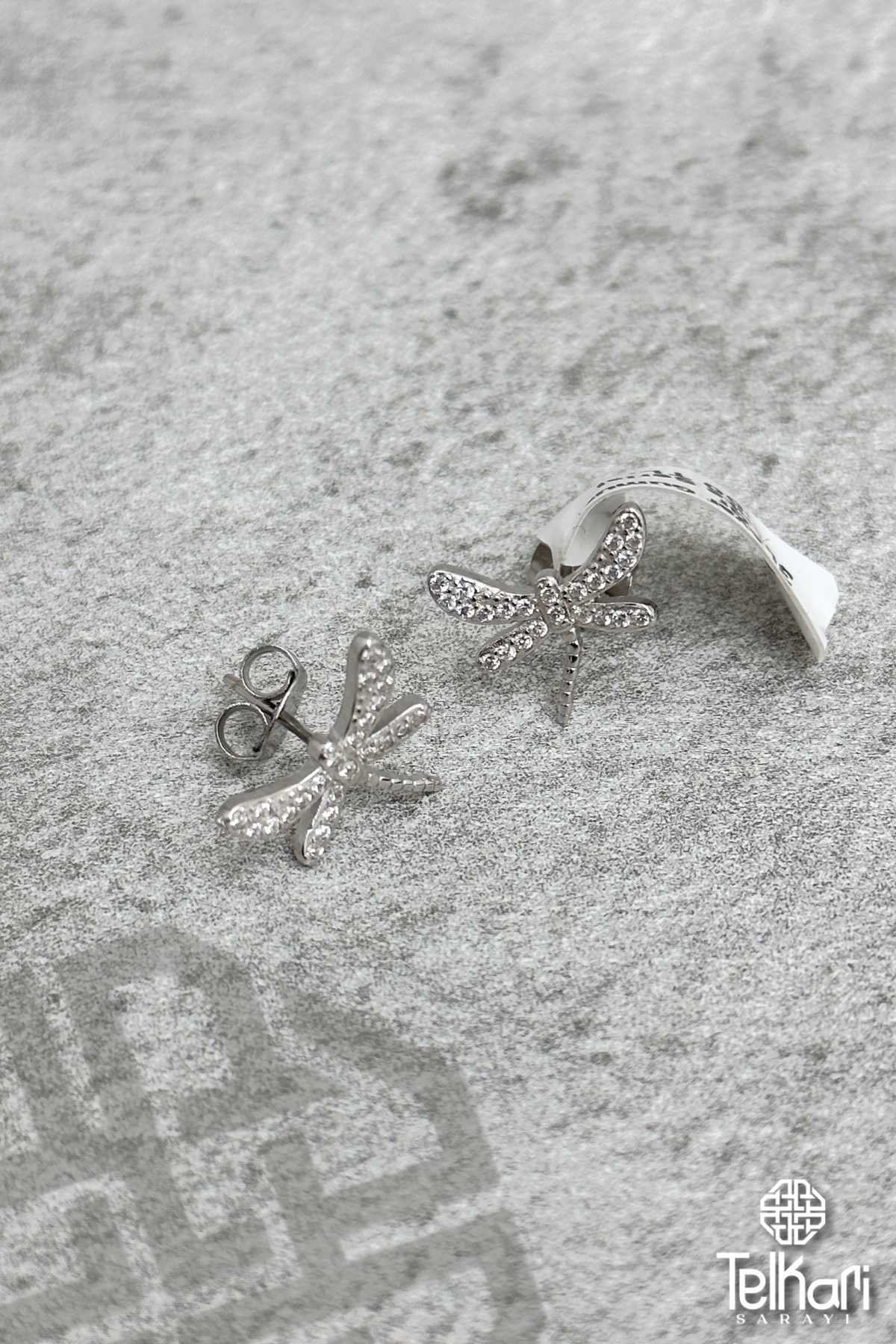 Yusufçuk Taşlı Gümüş Küpe