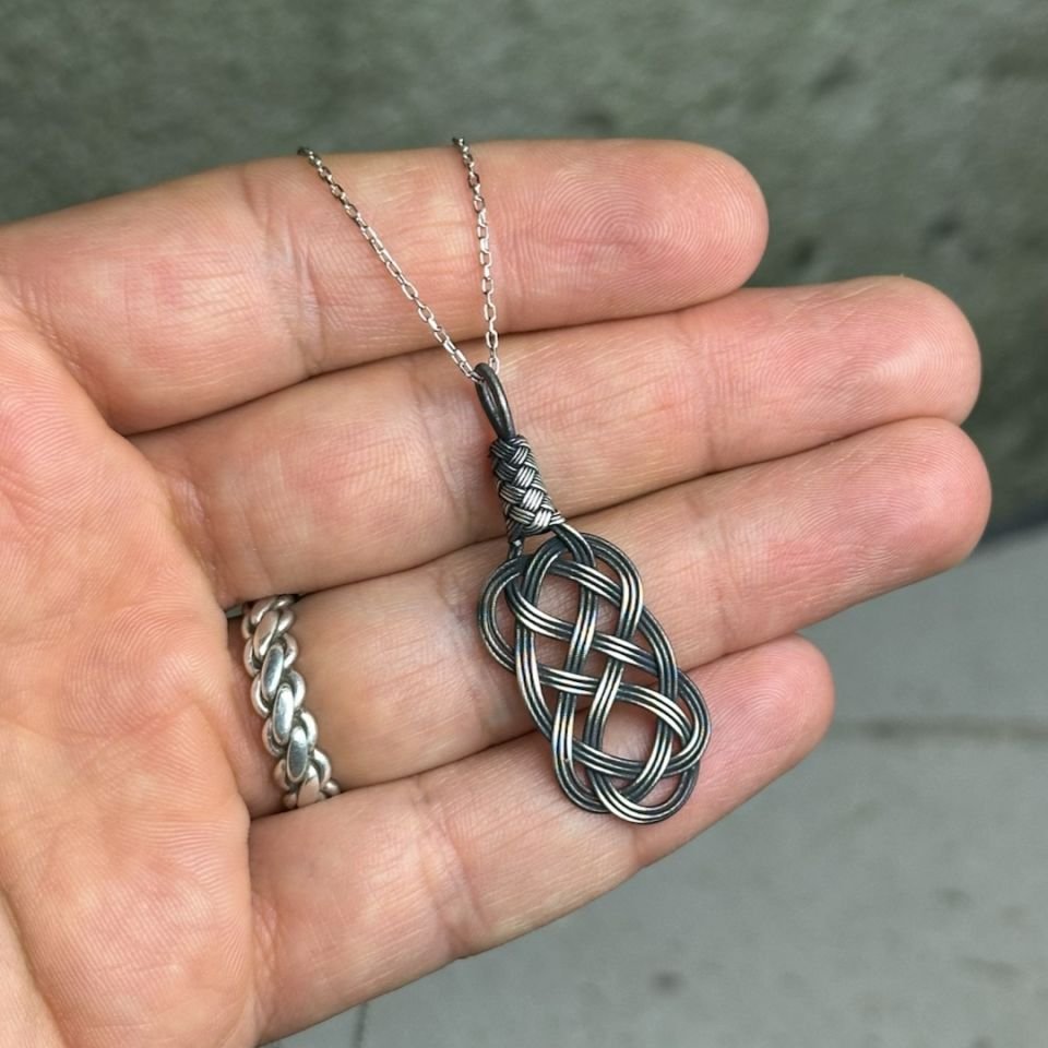 Oksitli 1000 Ayar Kazaziye Gümüş Kolye