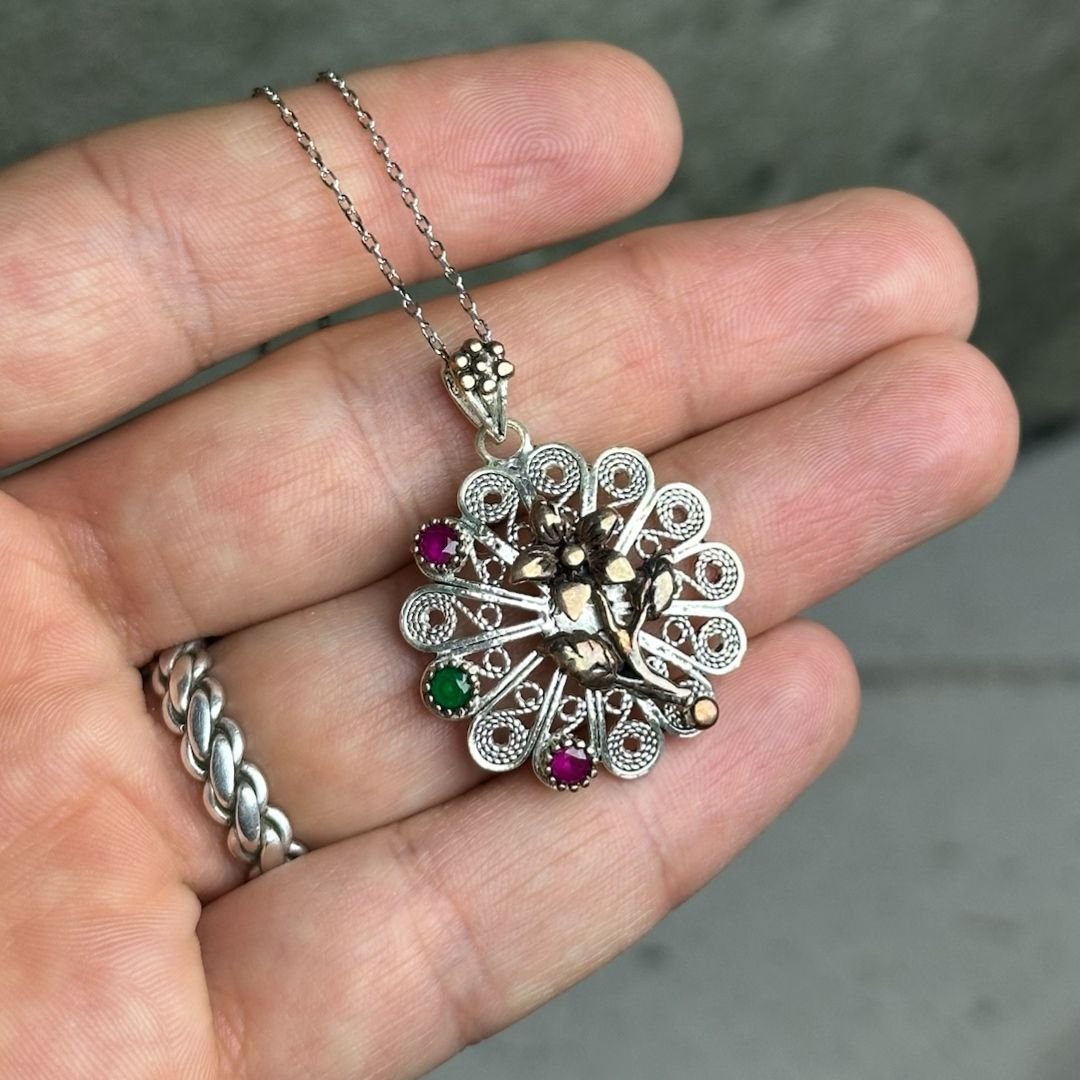 Gül Motifi Tasarımlı Oksitli Telkari Gümüş Kolye