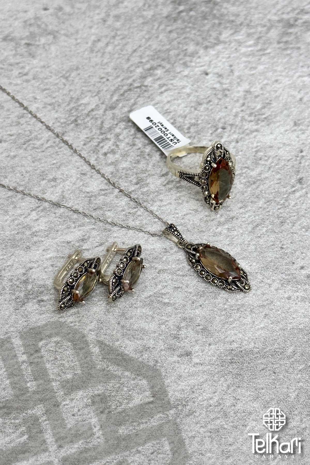 Markazit Sıra Taşlı Renk Değiştiren Sultan Taşlı Gümüş Üçlü Set