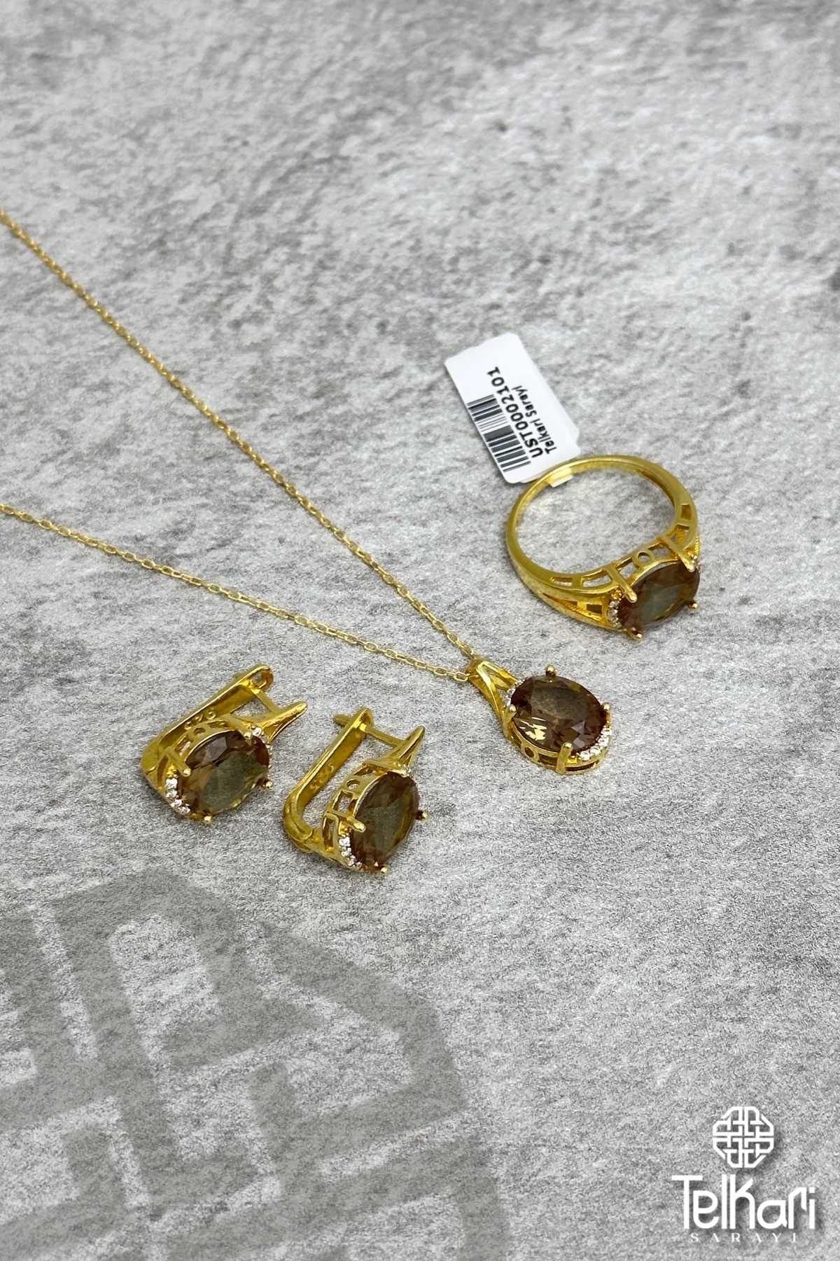 Oval Taş Detaylı Renk Değiştiren Sultan Taşlı Gold Gümüş Üçlü Set