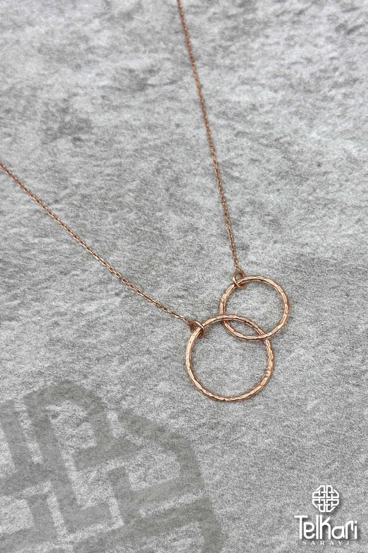 İç İçe Bağlı Çift Halka Rose Gümüş Kolye