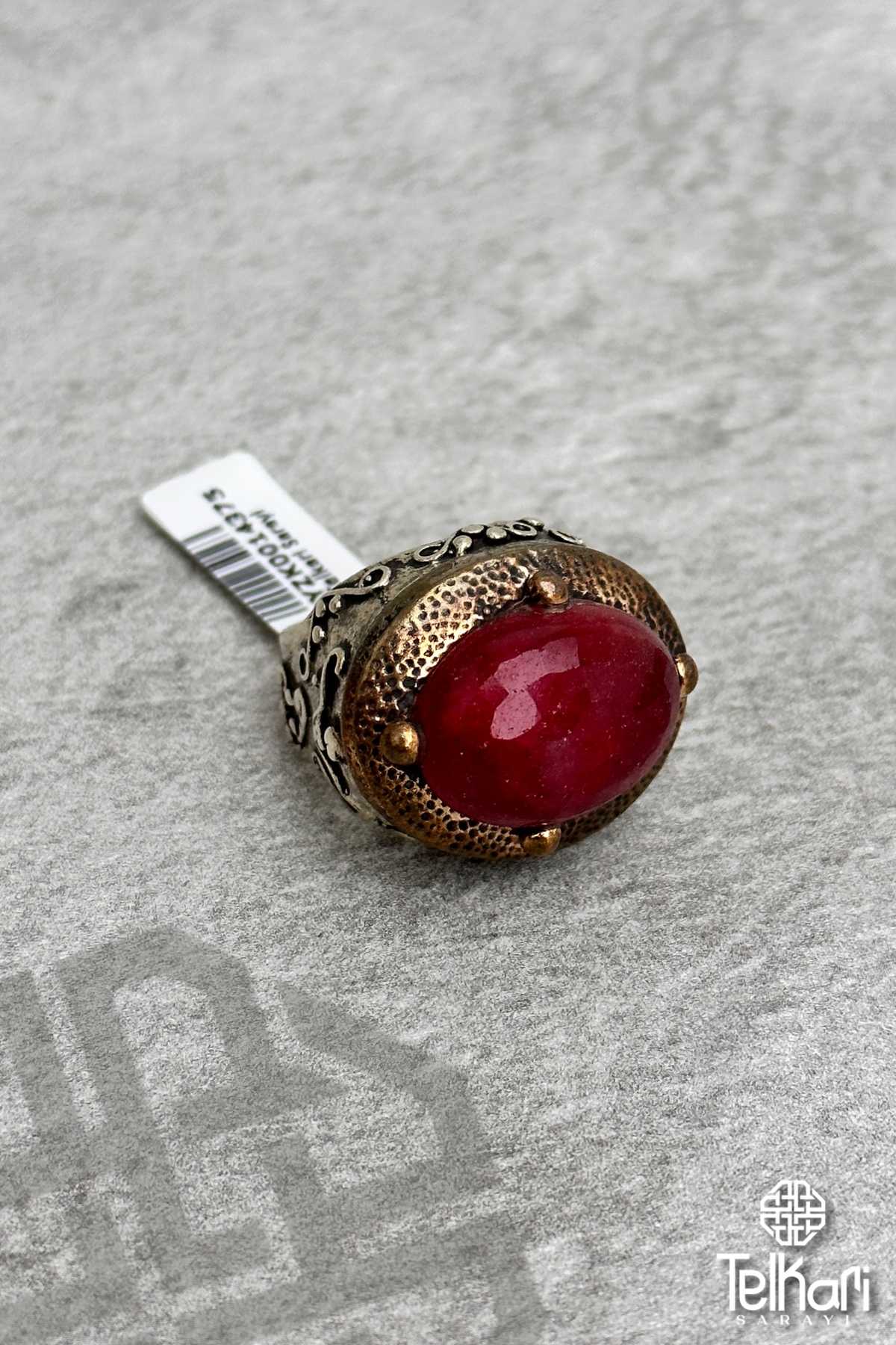 Kök Yakut Taşlı Otantik Gümüş Yüzük