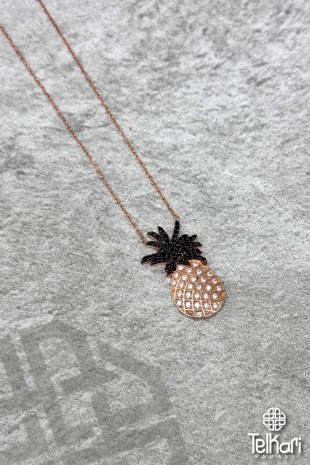 Taşlı Ananas Rose Gümüş Kolye