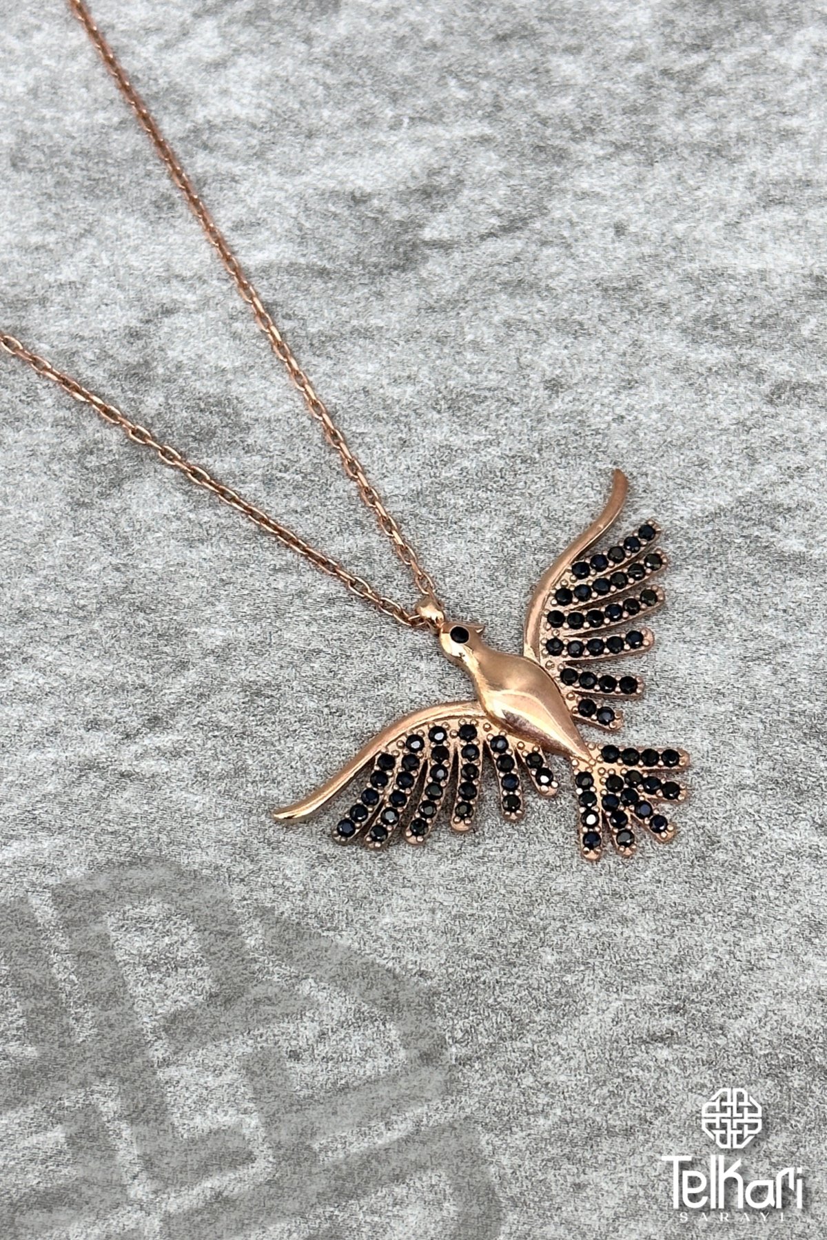 Siyah Taşlı Zümrüd-ü Anka Gümüş Kolye