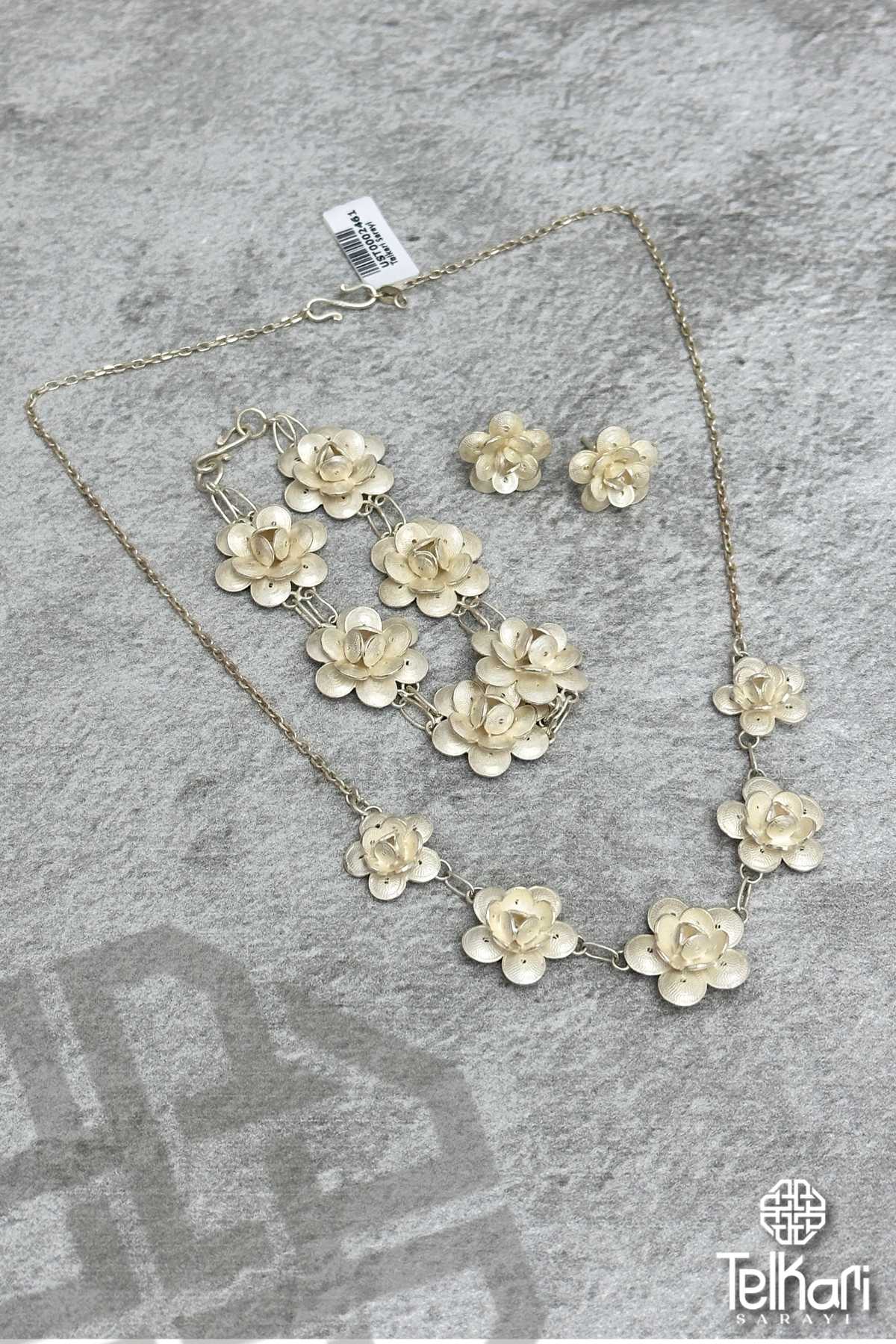 Huzur Çiçeği El İşçiliği Telkari Gümüş Üçlü Set