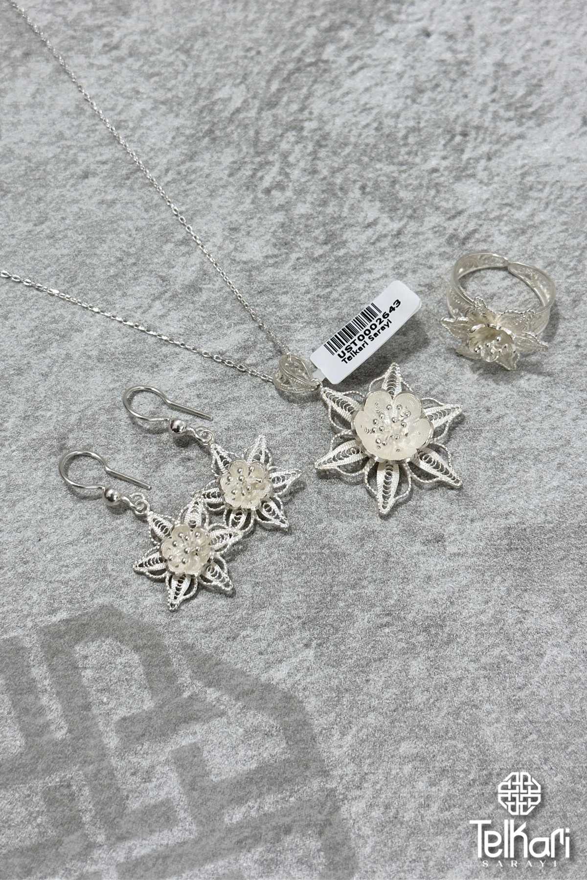 El İşçiliği Çiçek Telkari Gümüş Üçlü Set