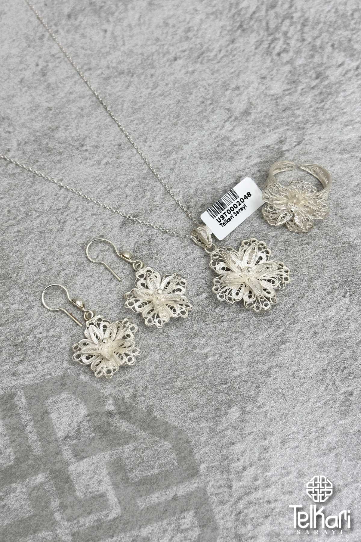 El İşçiliği Çiçek Telkari Gümüş Üçlü Set