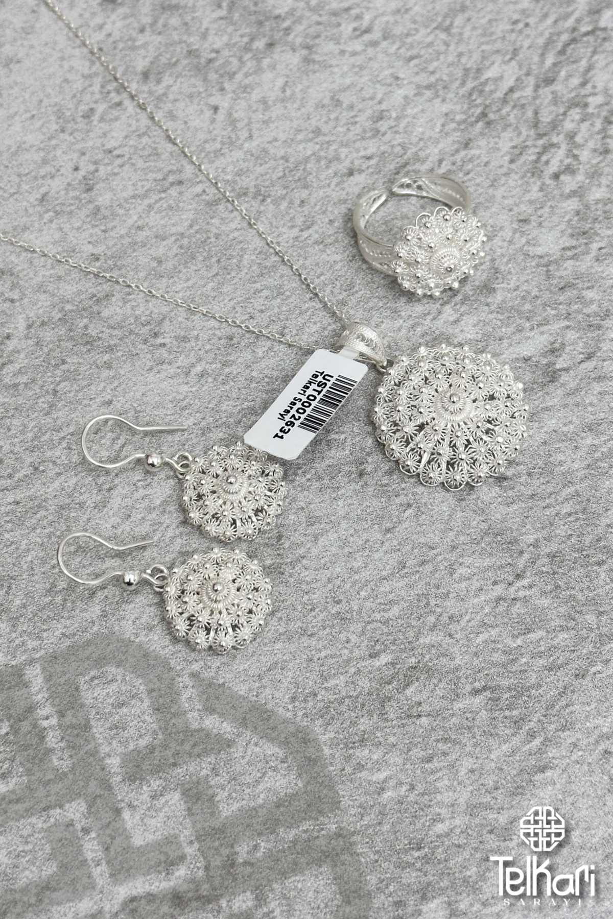 Büyük Boy Bereket Model El İşçiliği Telkari Gümüş Üçlü Set