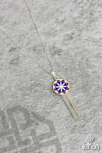 Püsküllü Motifli Mine İşlemeli Midyat Hasırı Gümüş Kolye