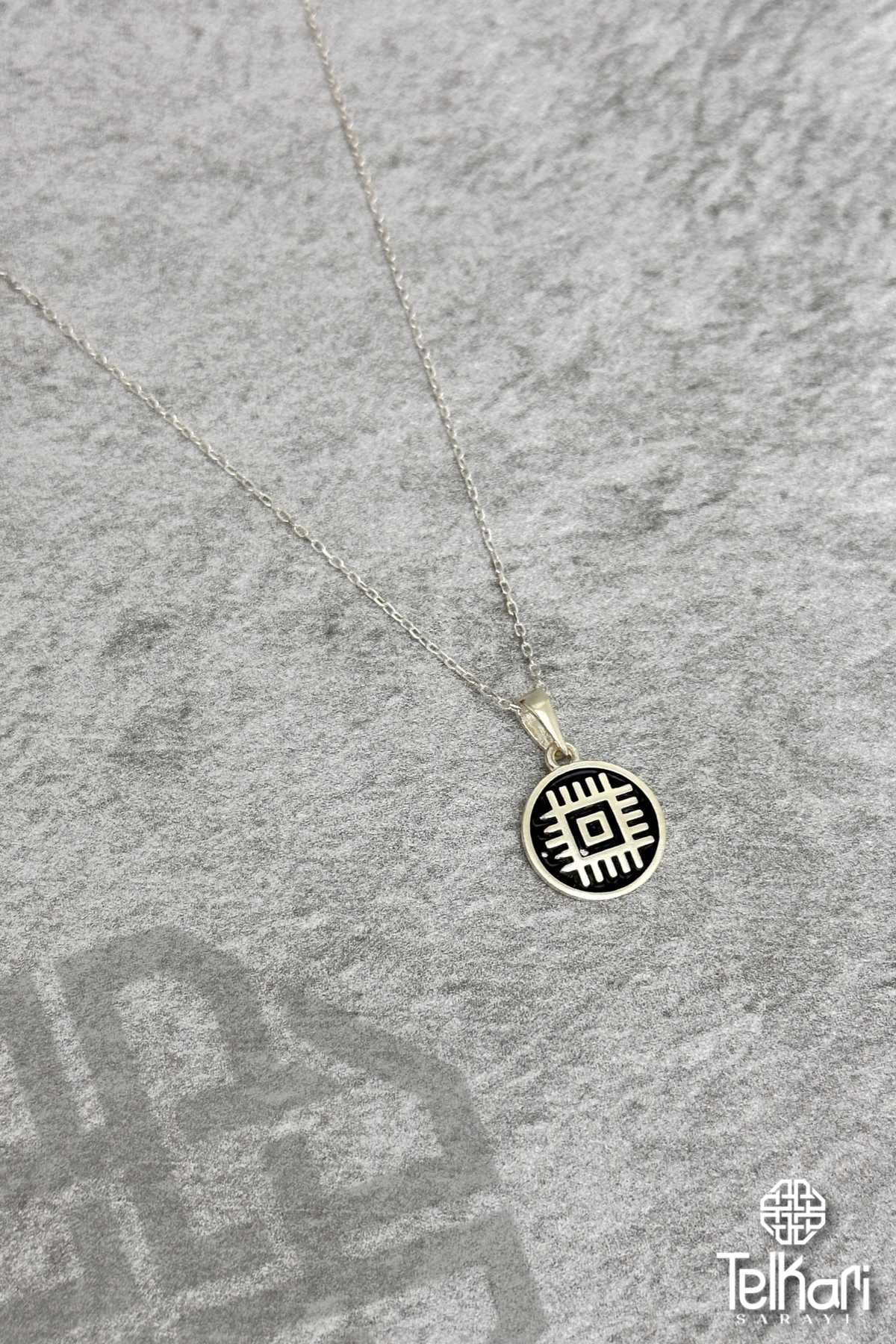 Motifli Mine İşlemeli Midyat Hasırı Gümüş Kolye