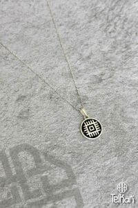 Motifli Mine İşlemeli Midyat Hasırı Gümüş Kolye