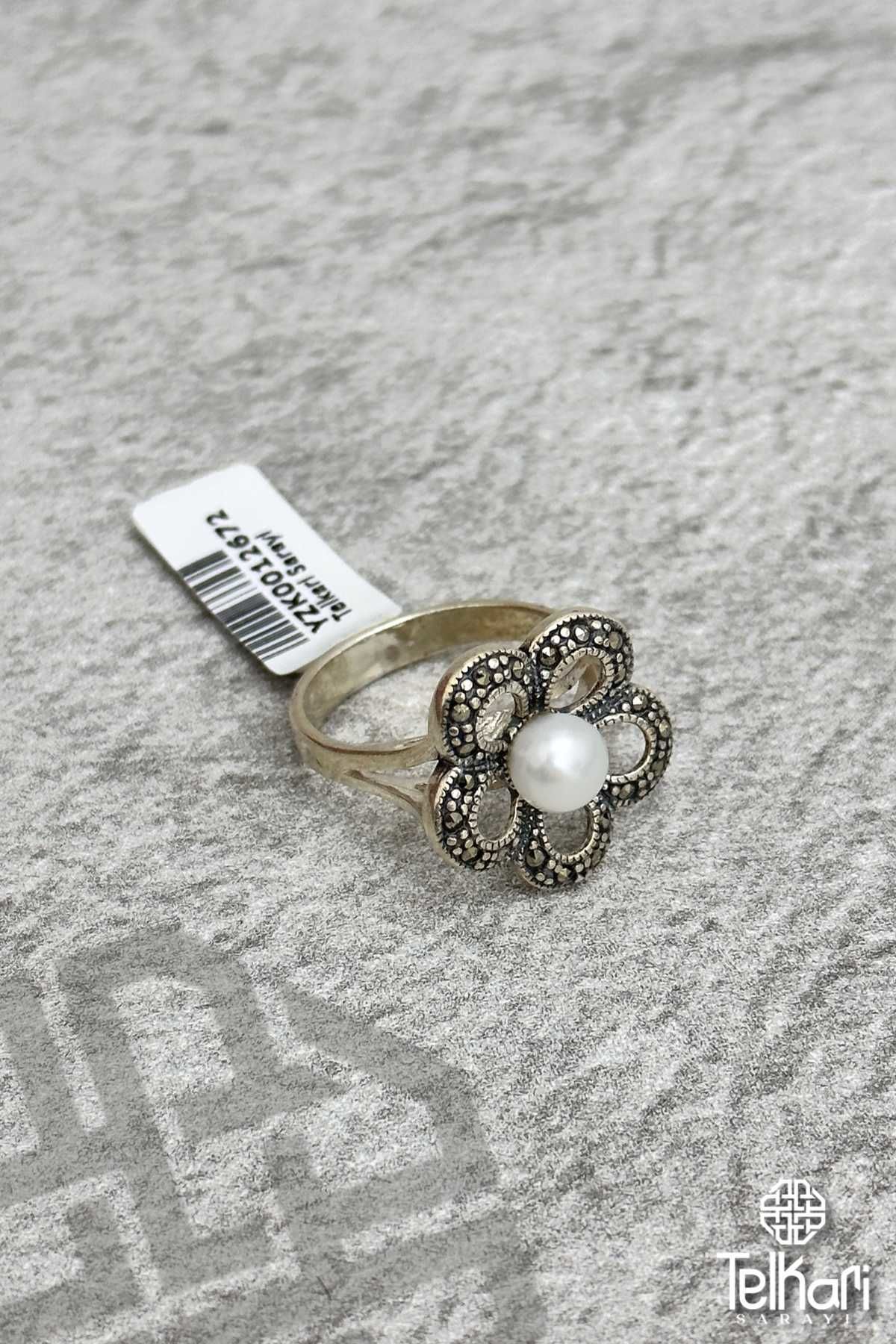 Sedef Taşlı Çiçek Model Markazit Gümüş Yüzük