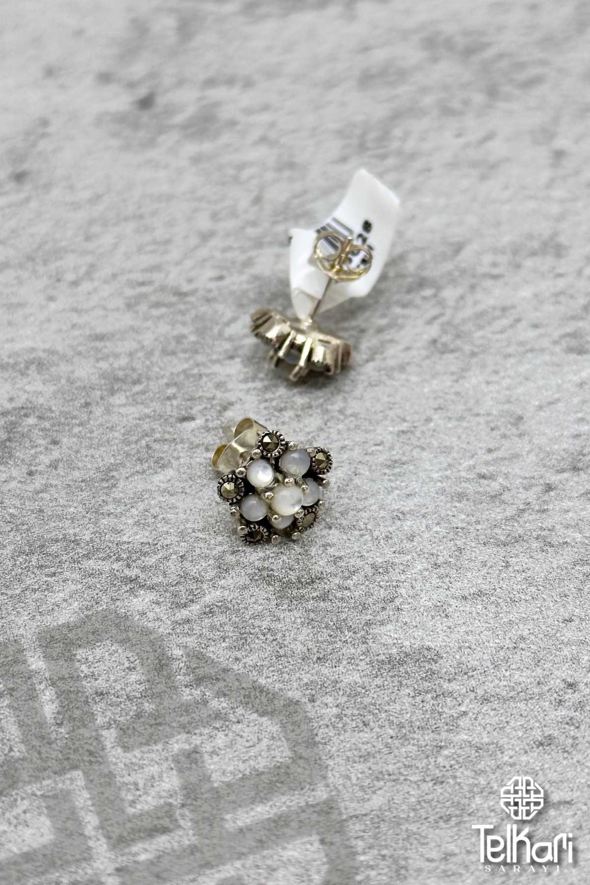 Sedef Taşlı Gümüş Markazit Küpe