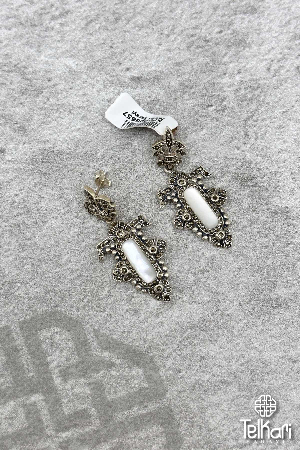 Uzun Sedef Taşlı Gümüş Markazit Küpe