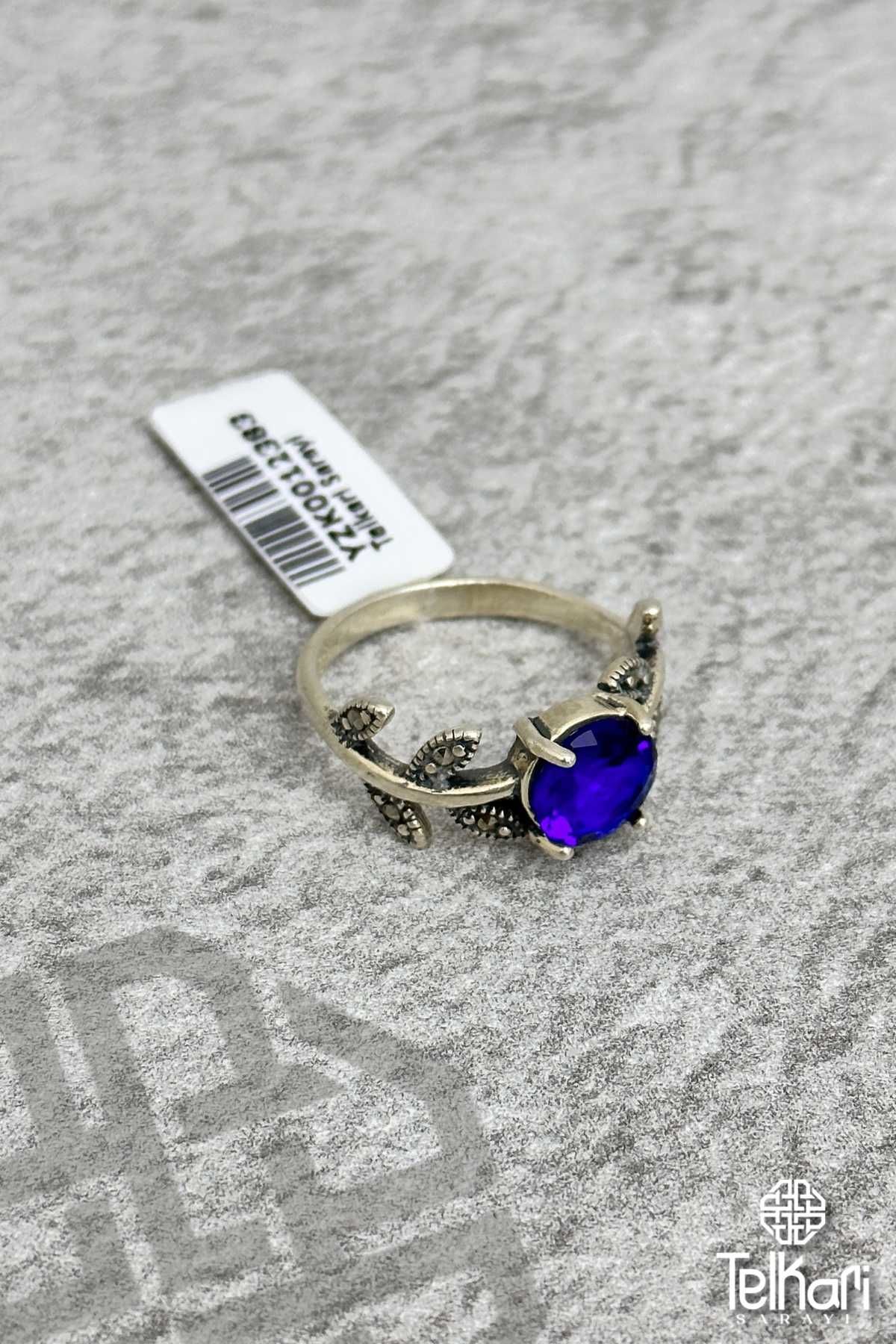 Yaprak Detaylı Safir Taşlı Markazit Gümüş Yüzük