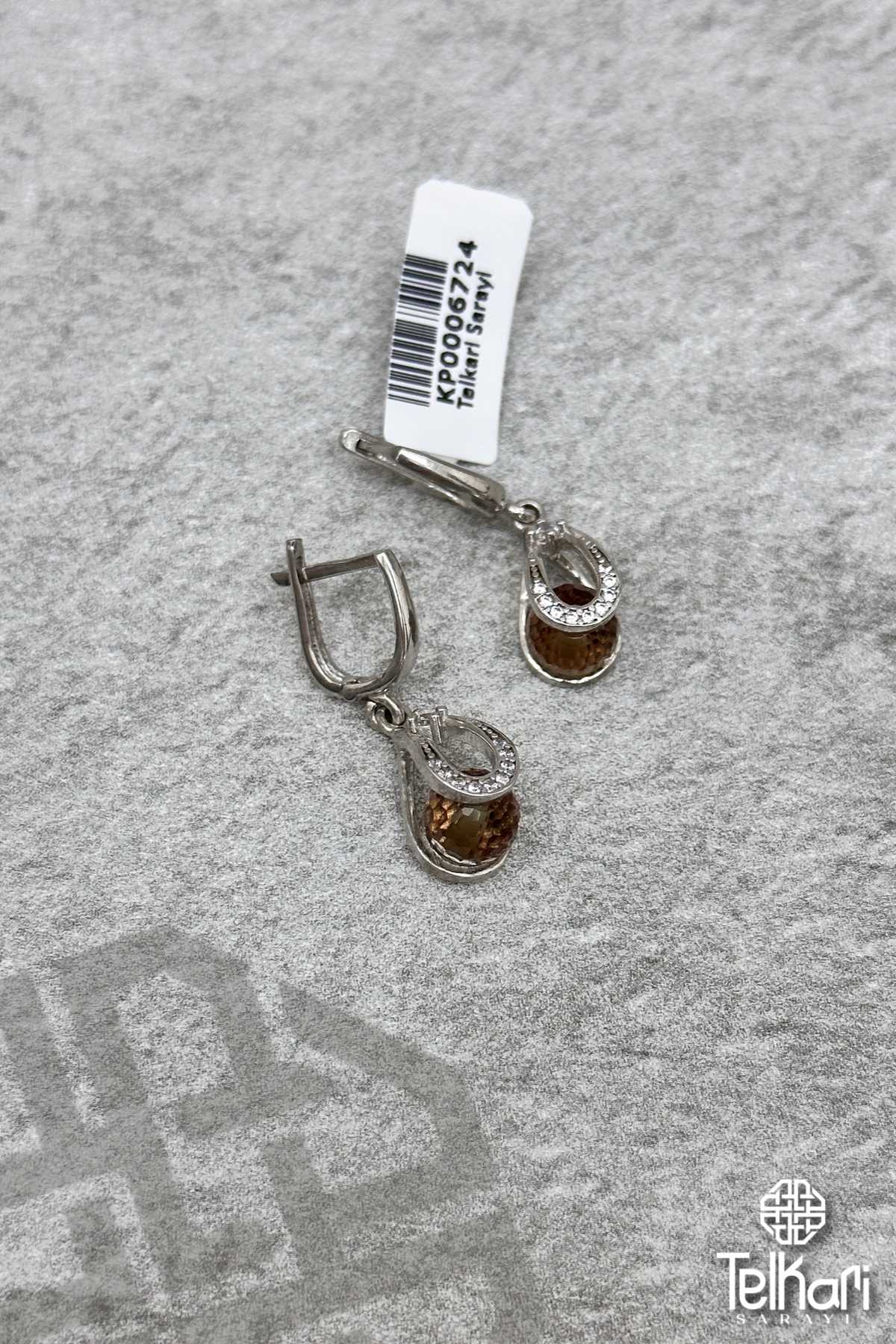 Sallantılı Top Model Renk Değiştiren Sultan Taşlı Gümüş Küpe