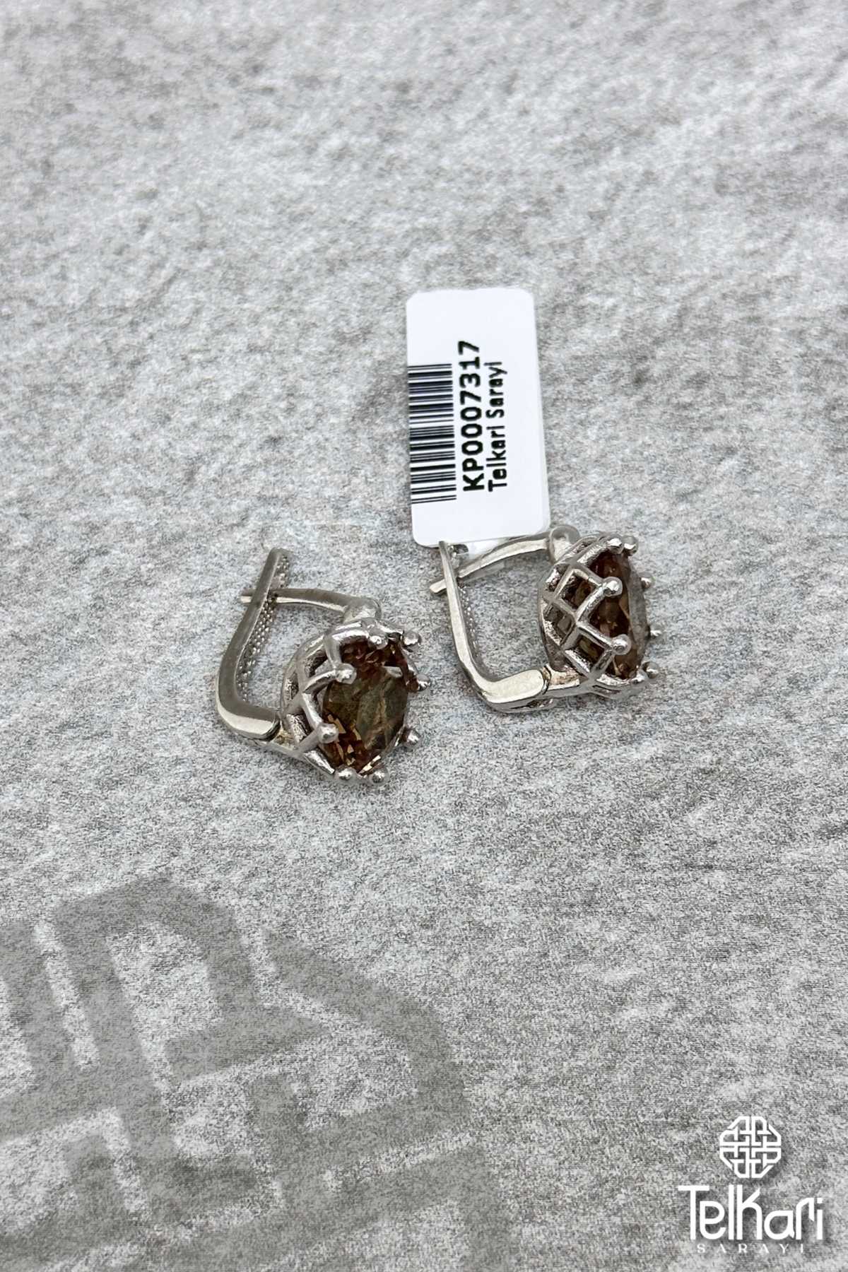 Düğme Model Tasarım Renk Değiştiren Sultan Taşlı Gümüş Küpe