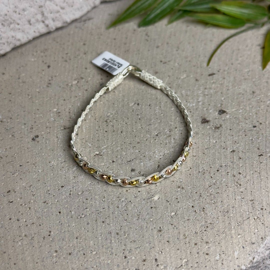 Üç Renk Örgü İçinde Dorika Taşlı Kazaziye Bileklik